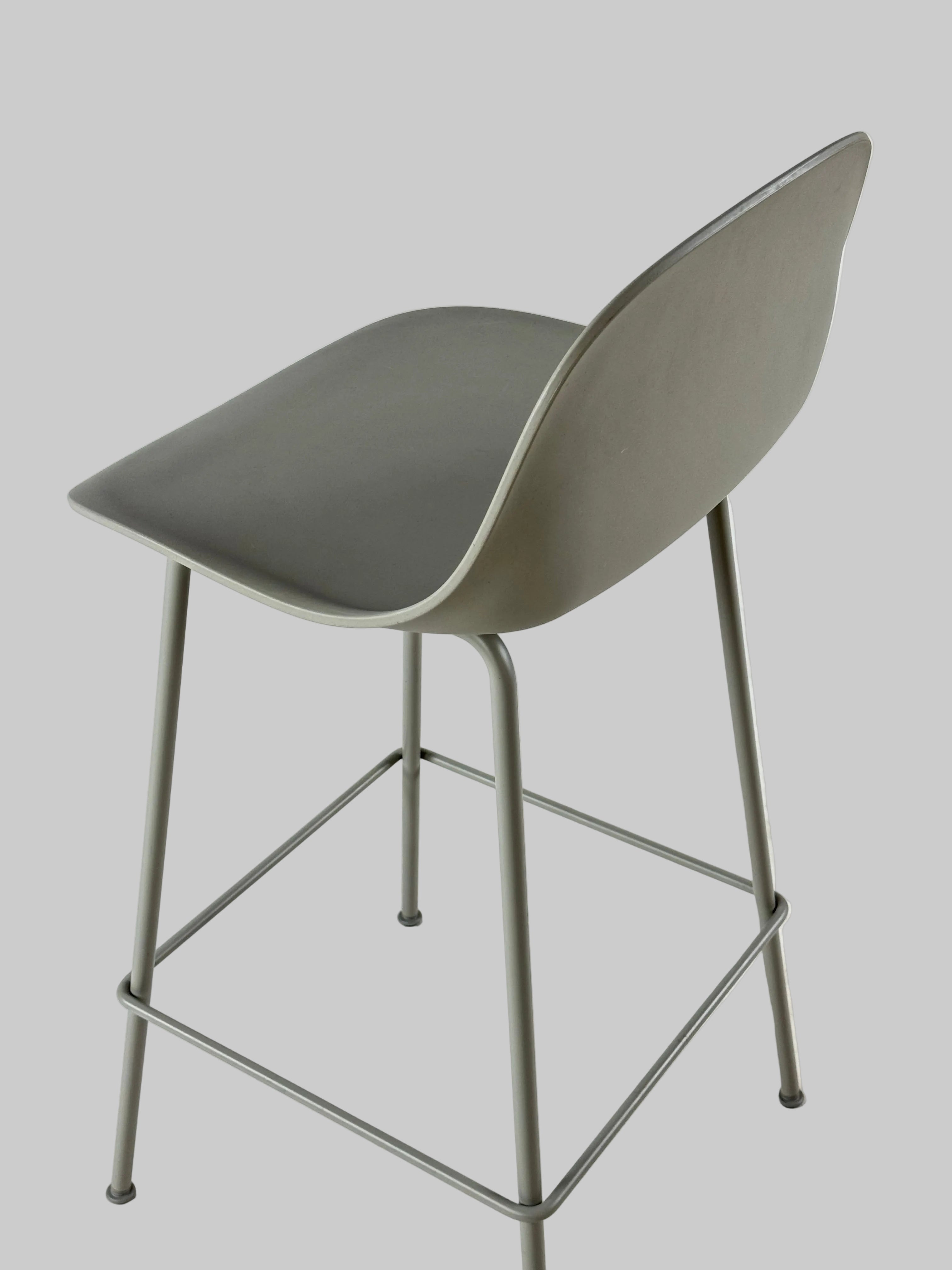 Muuto Fiber Barstol – Grå SH 65cm