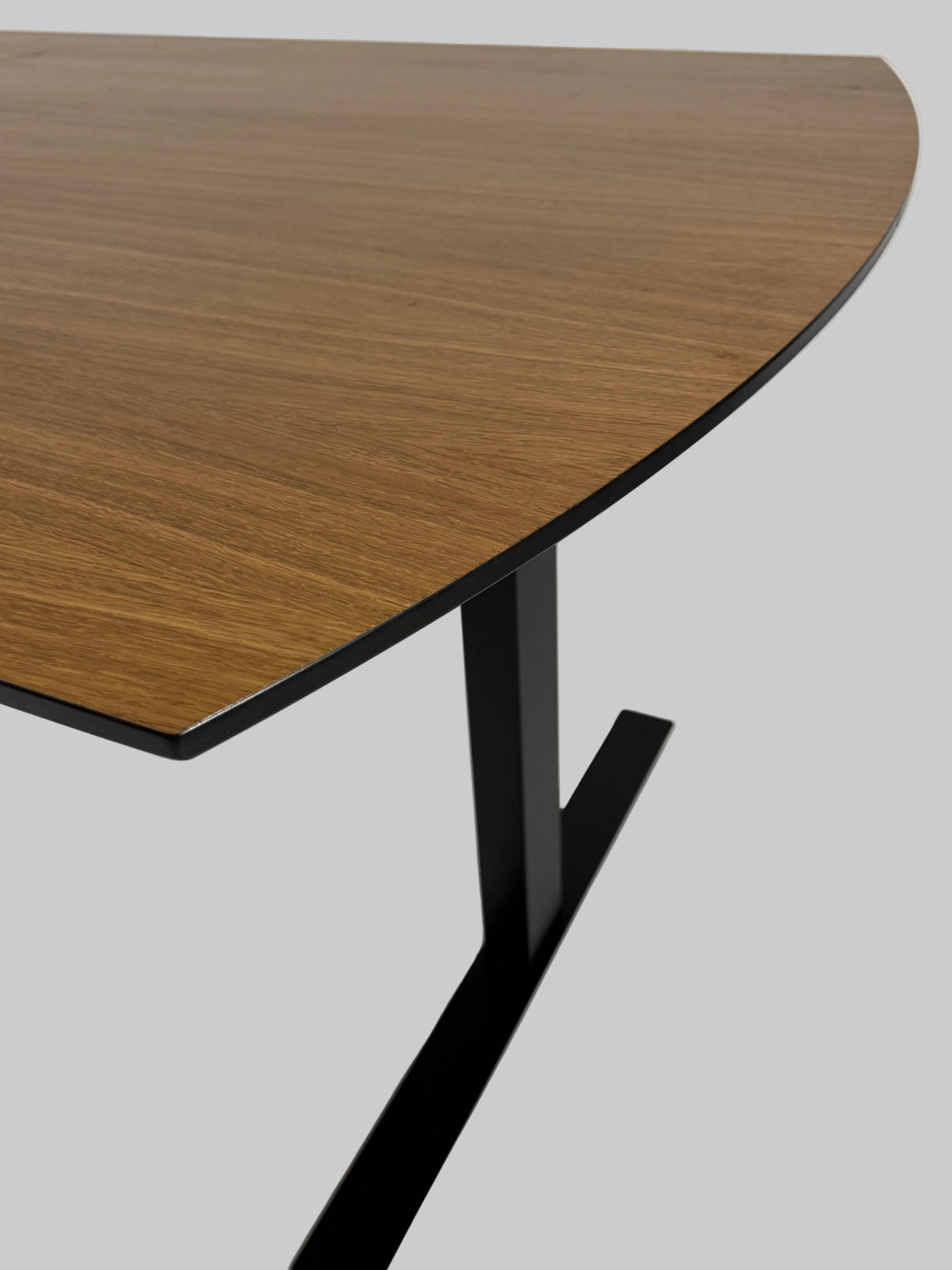 Dencon Delta Bord – Natur/Sort Stel 220x100x74 cm