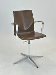 Four Design - 4-Cast® XL Mødestol (Mørkebrun)