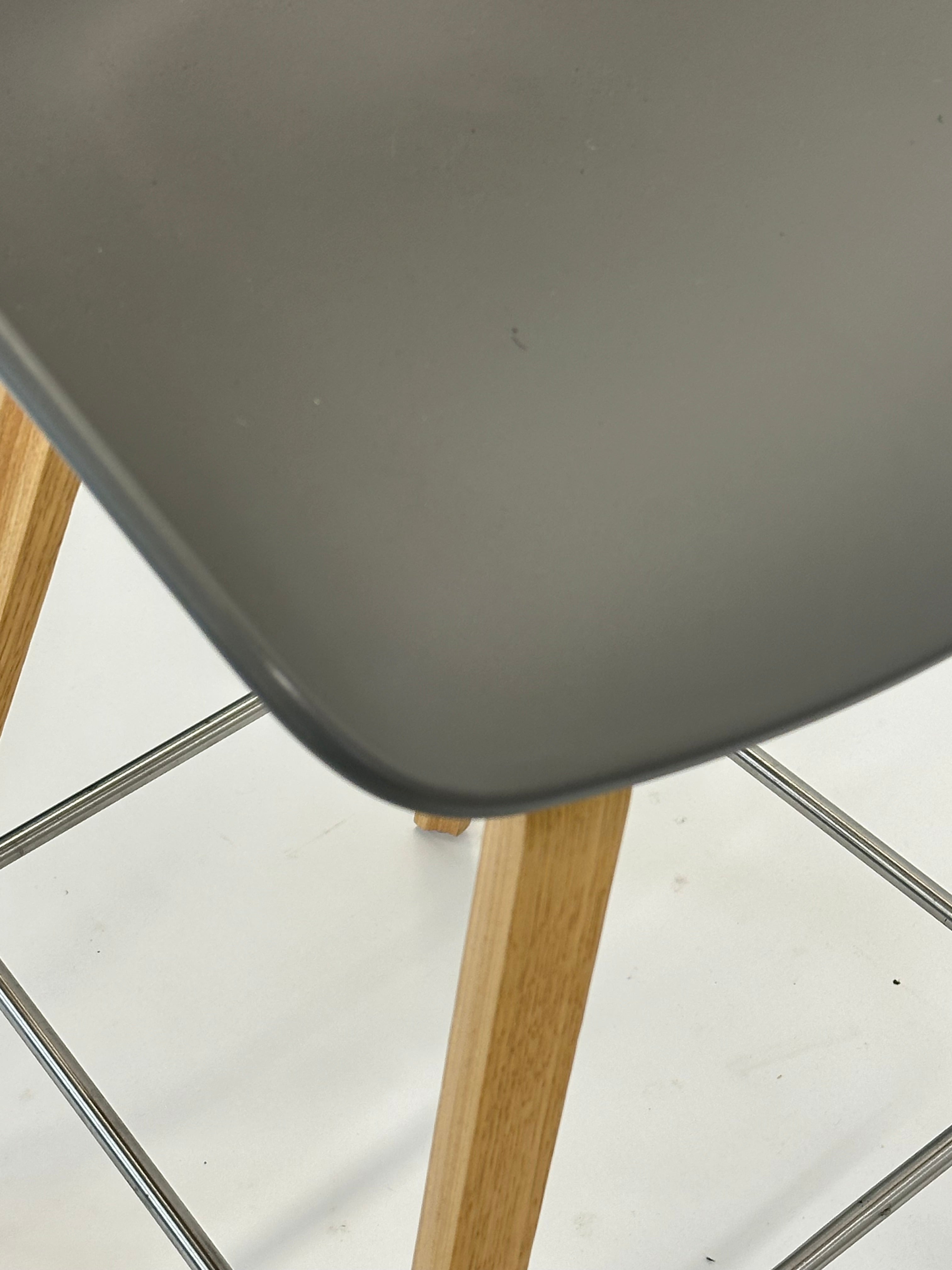 HAY - About a Stool AAS 32 (Grå)
