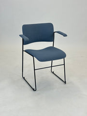 Howe | 40/4 Konferencestol (Blå)