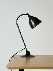 Gubi Bestlite BL2 – Black Brass