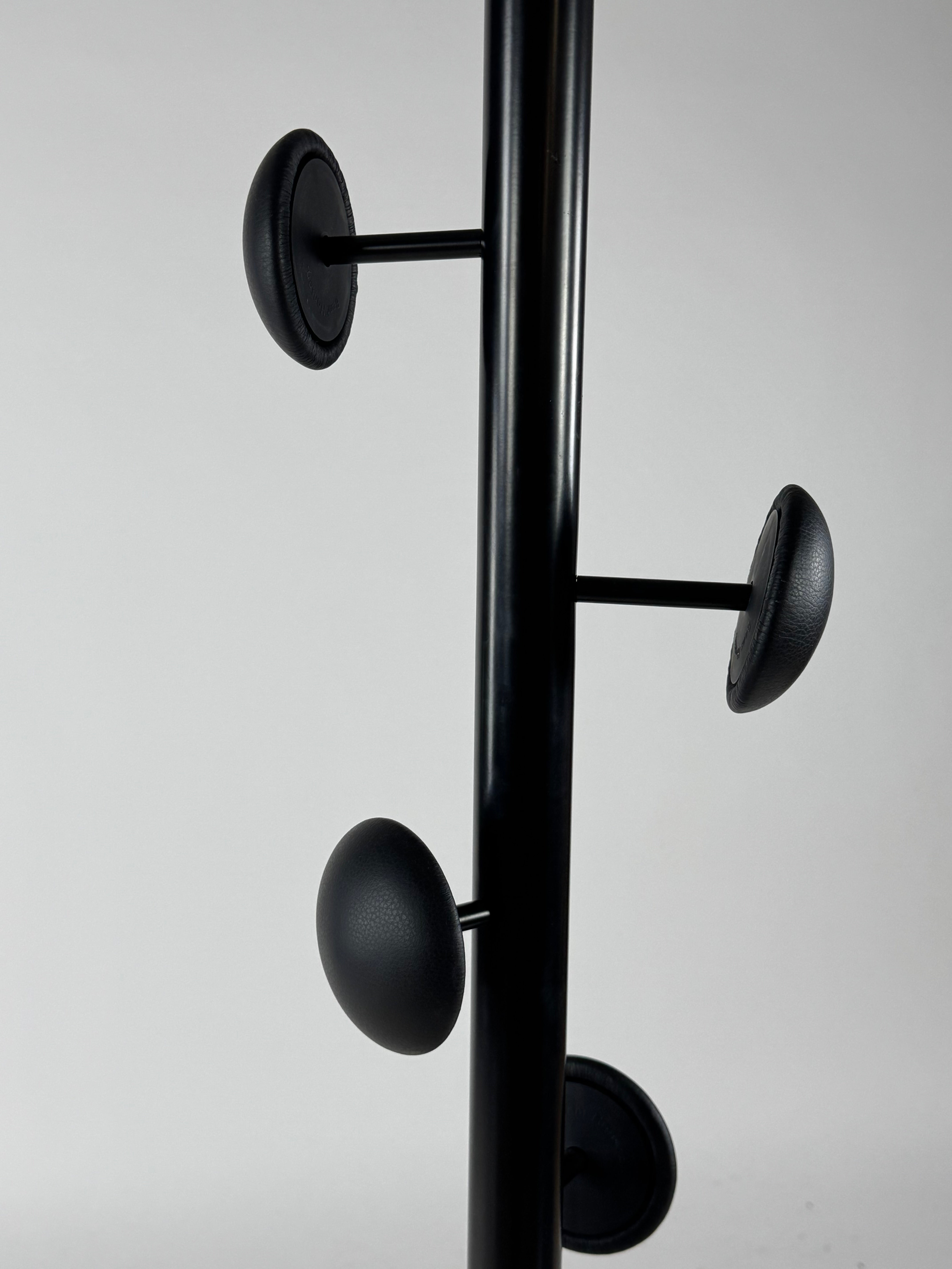 Bent Hansen Hang Up Stumtjener – Sort H175 cm