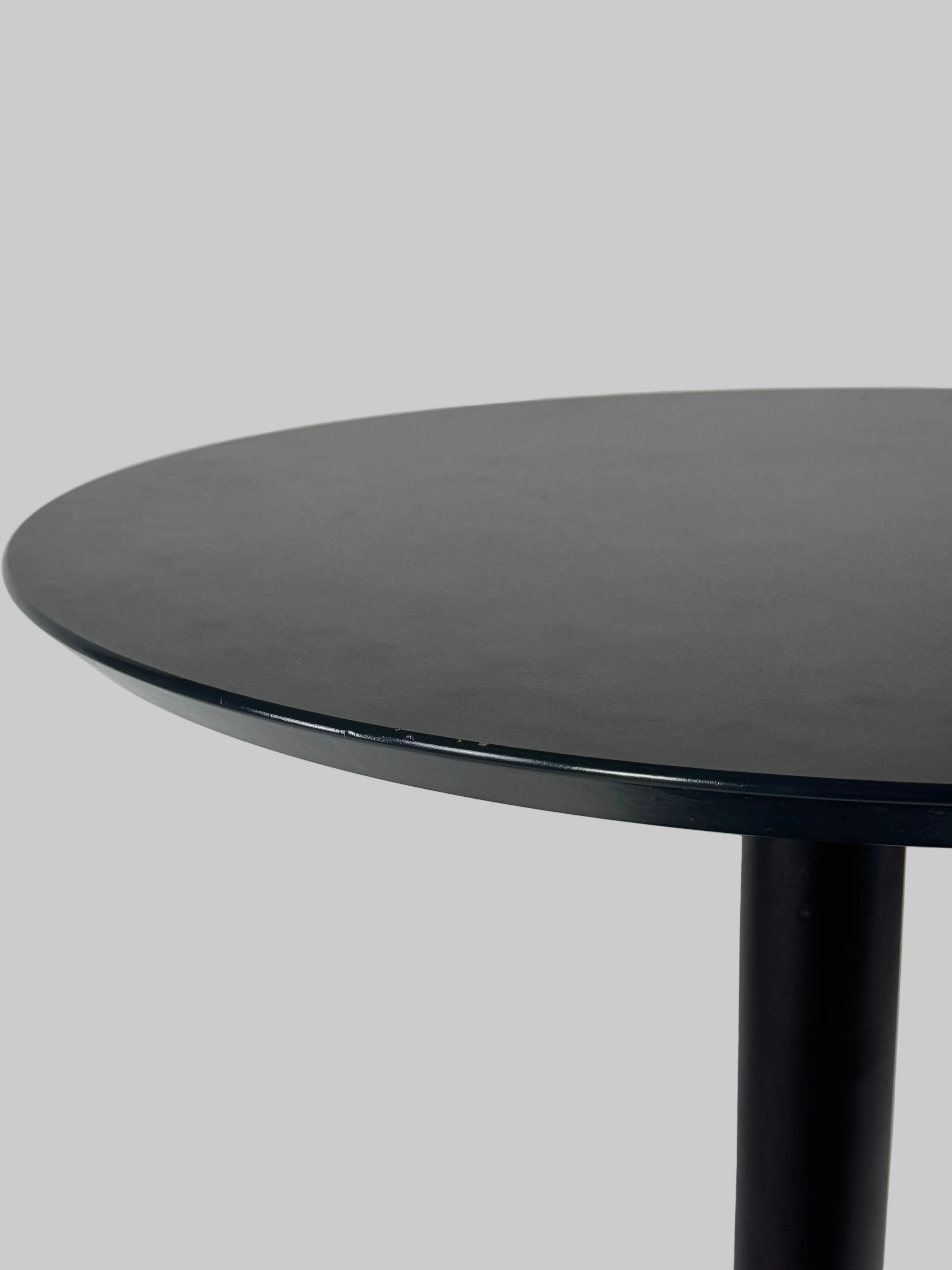 Fumac Højbord – Sort Ø70 cm