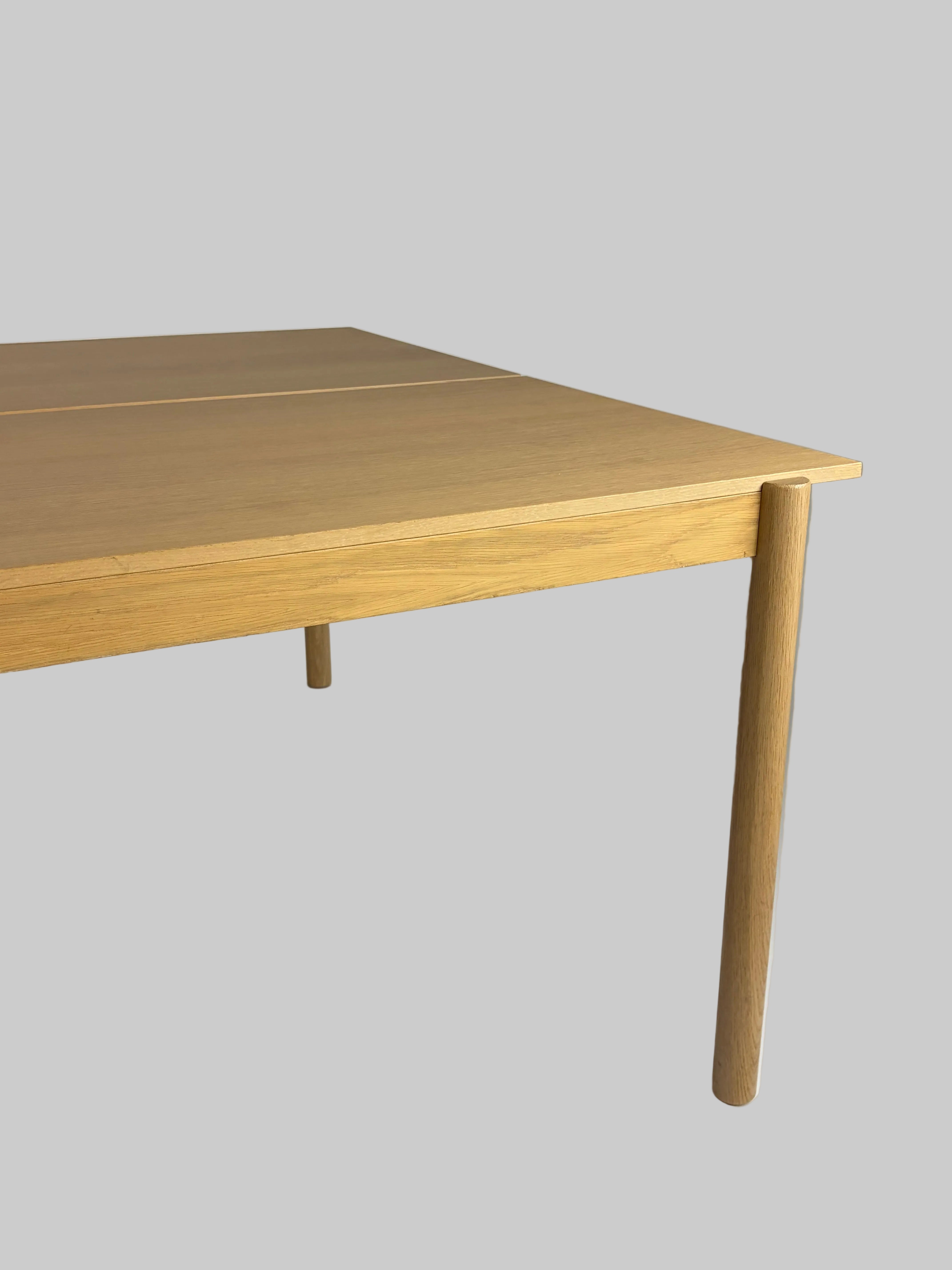 Muuto Linear System Bord – Natur 240x142cm