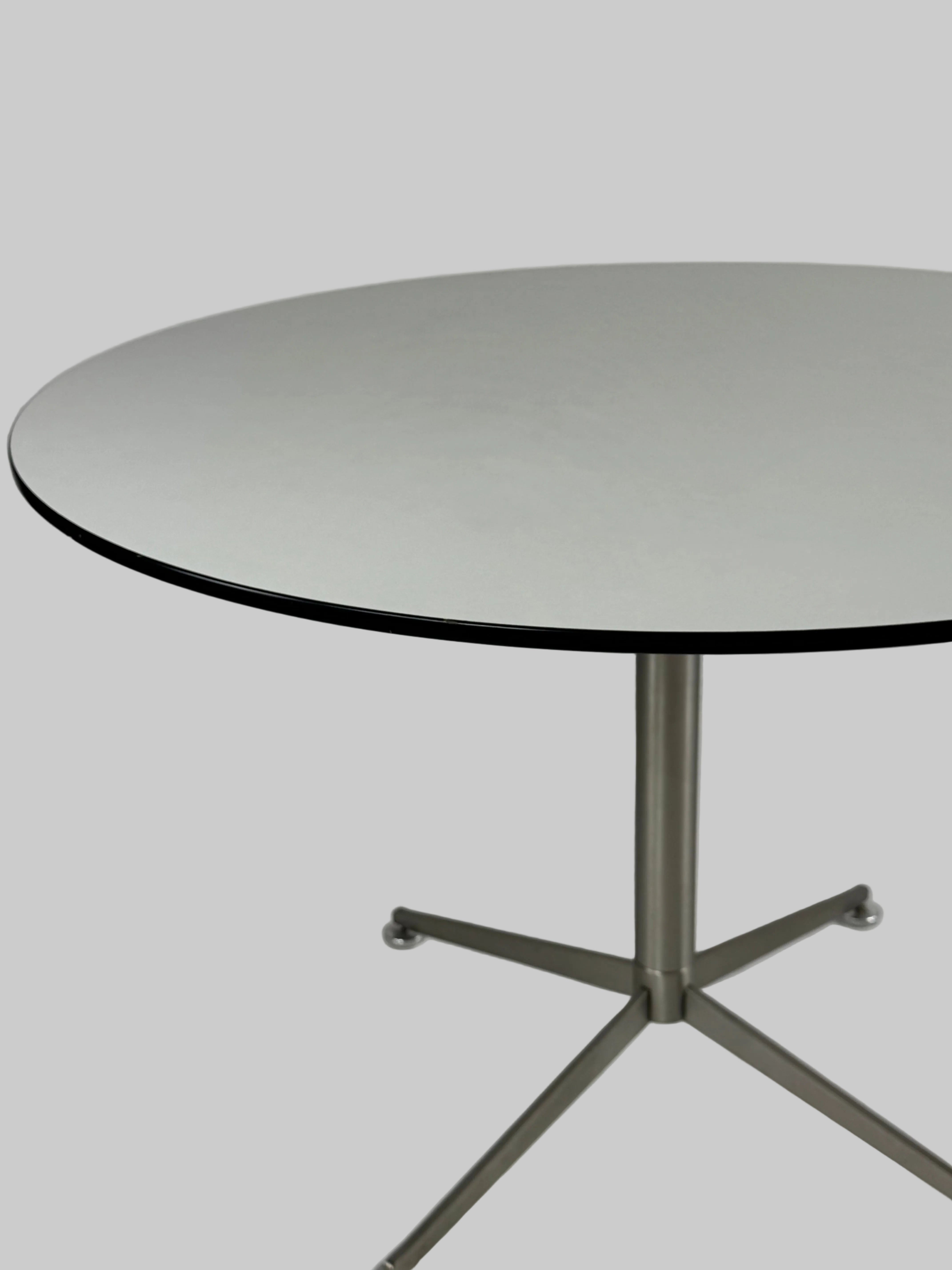 Paustian Spinal Bord – Hvid Ø110 cm