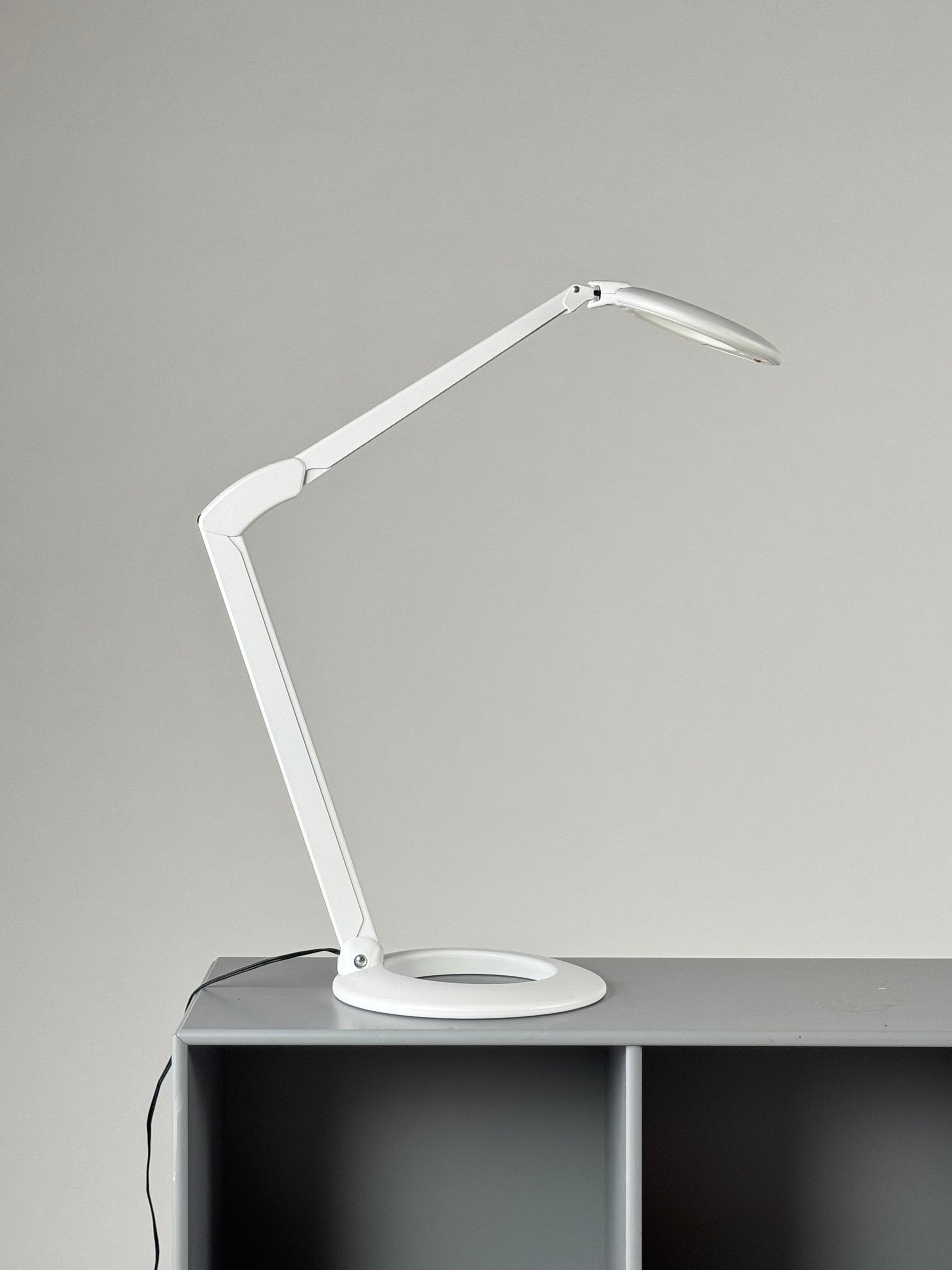 Luxo Ovelo LED Bordlampe – Hvid