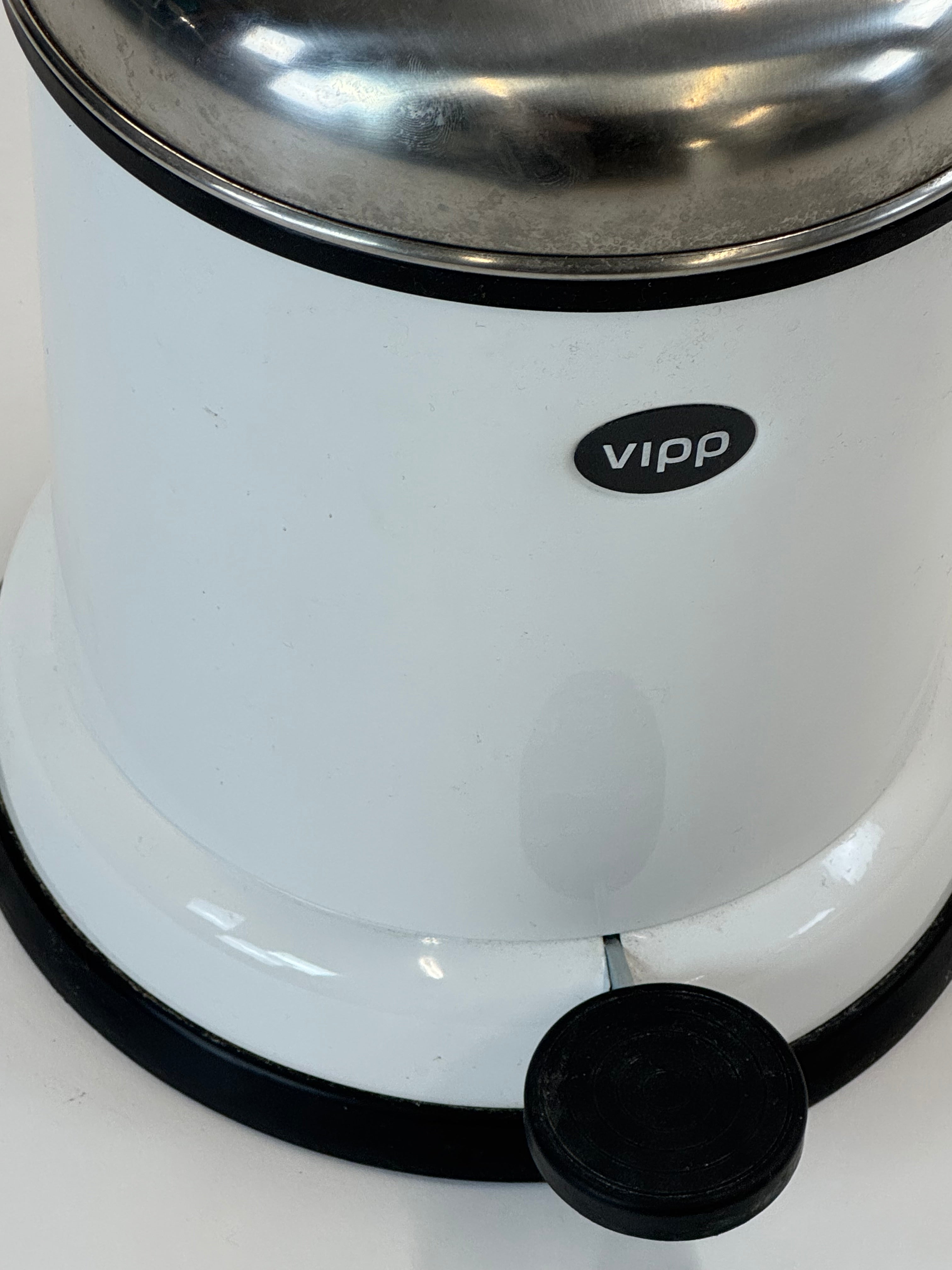 Vipp | 13 Pedalspand