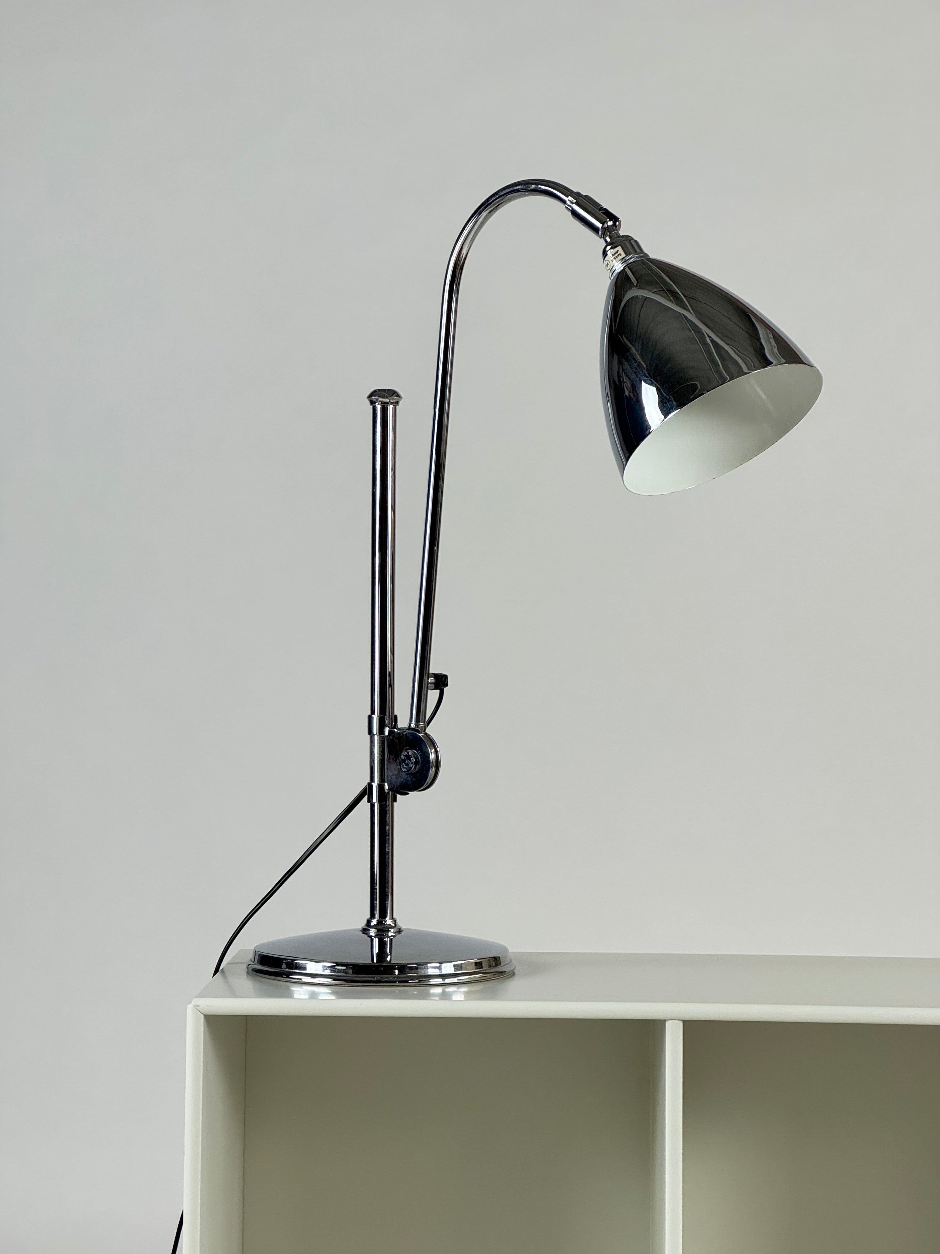 Gubi Bestlite BL1 – Krom