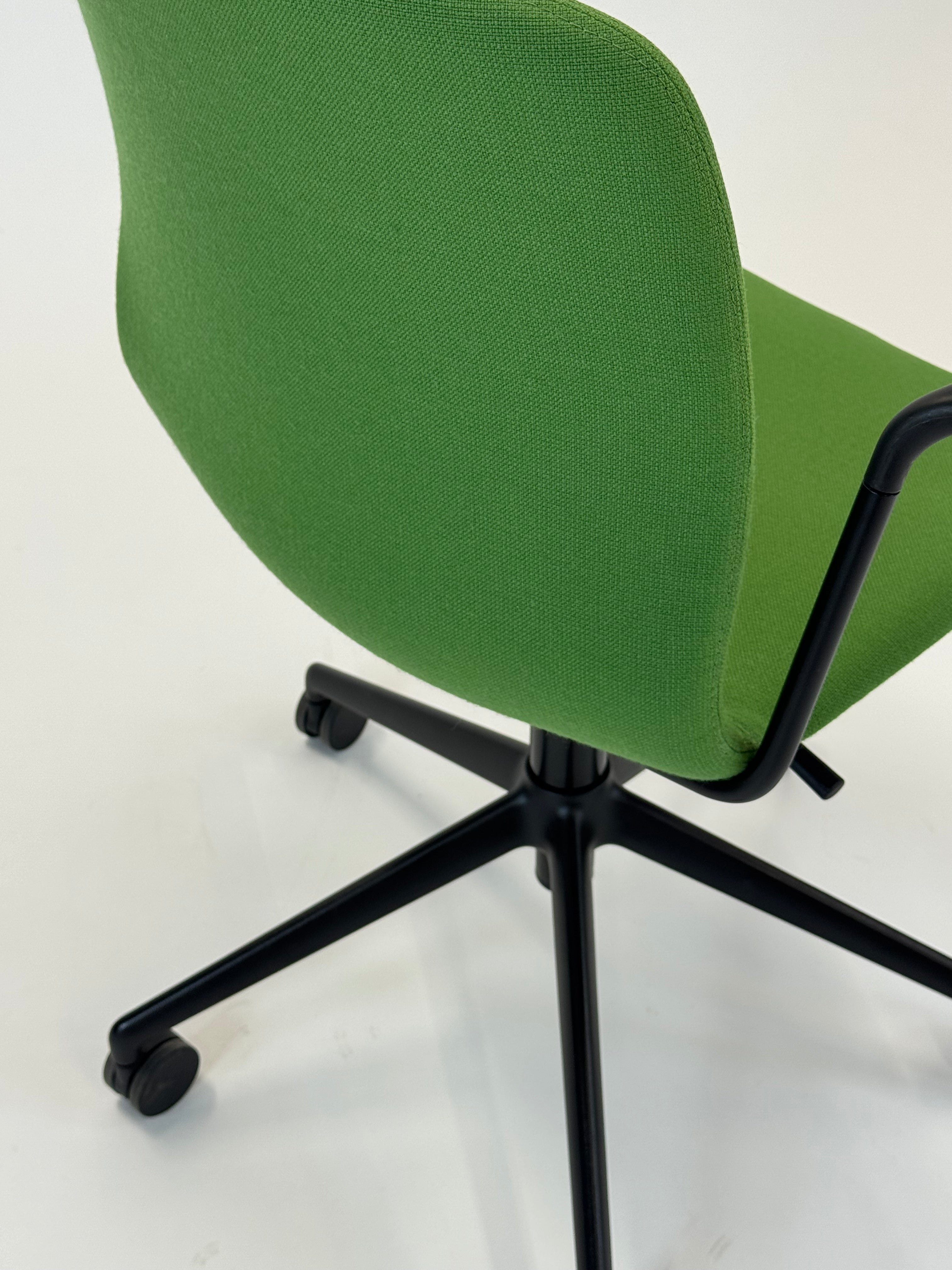 Savir Design | Gate Reflect Mødestol