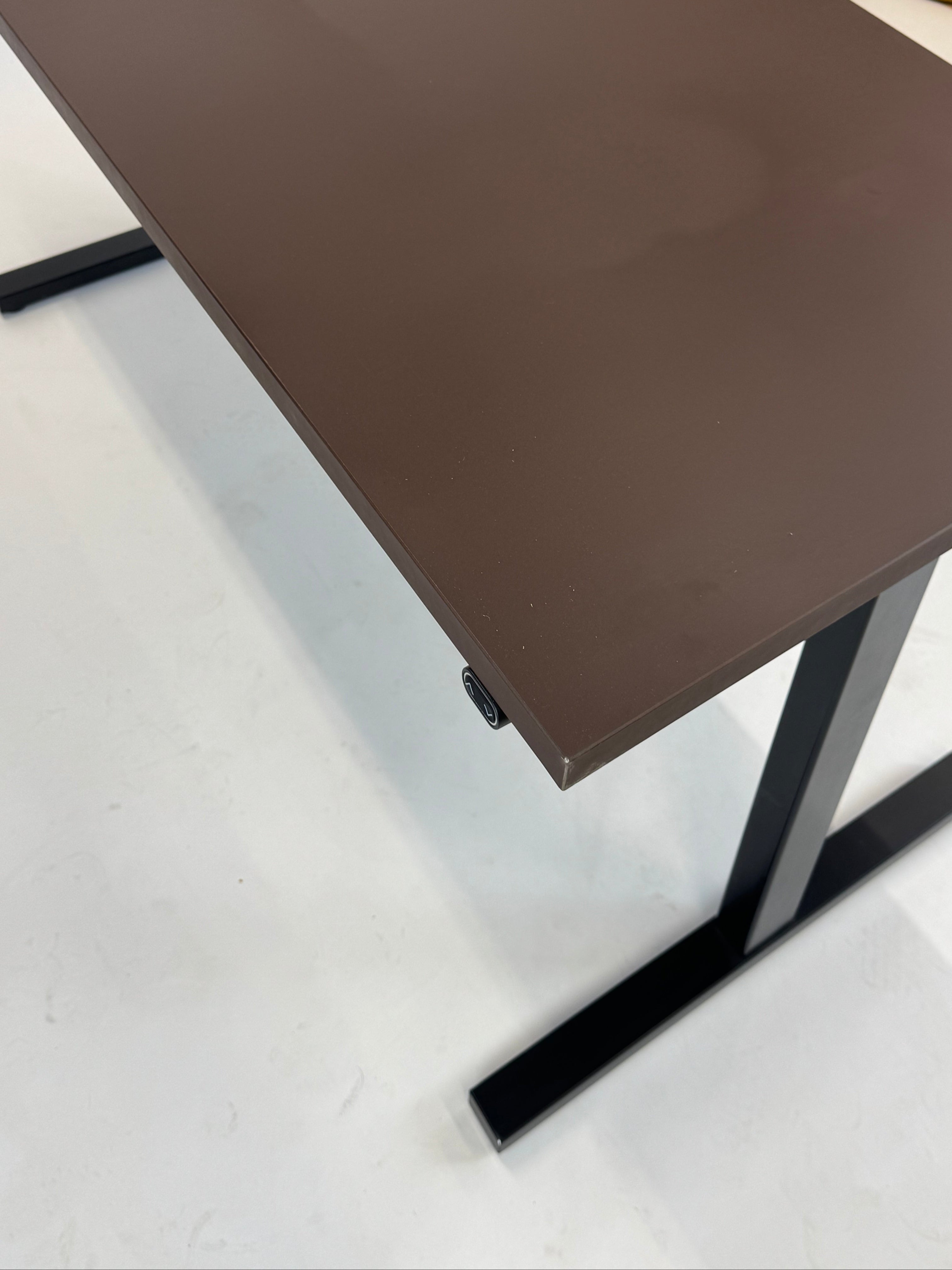 160x80 - Hæve/sænkebord - Linak