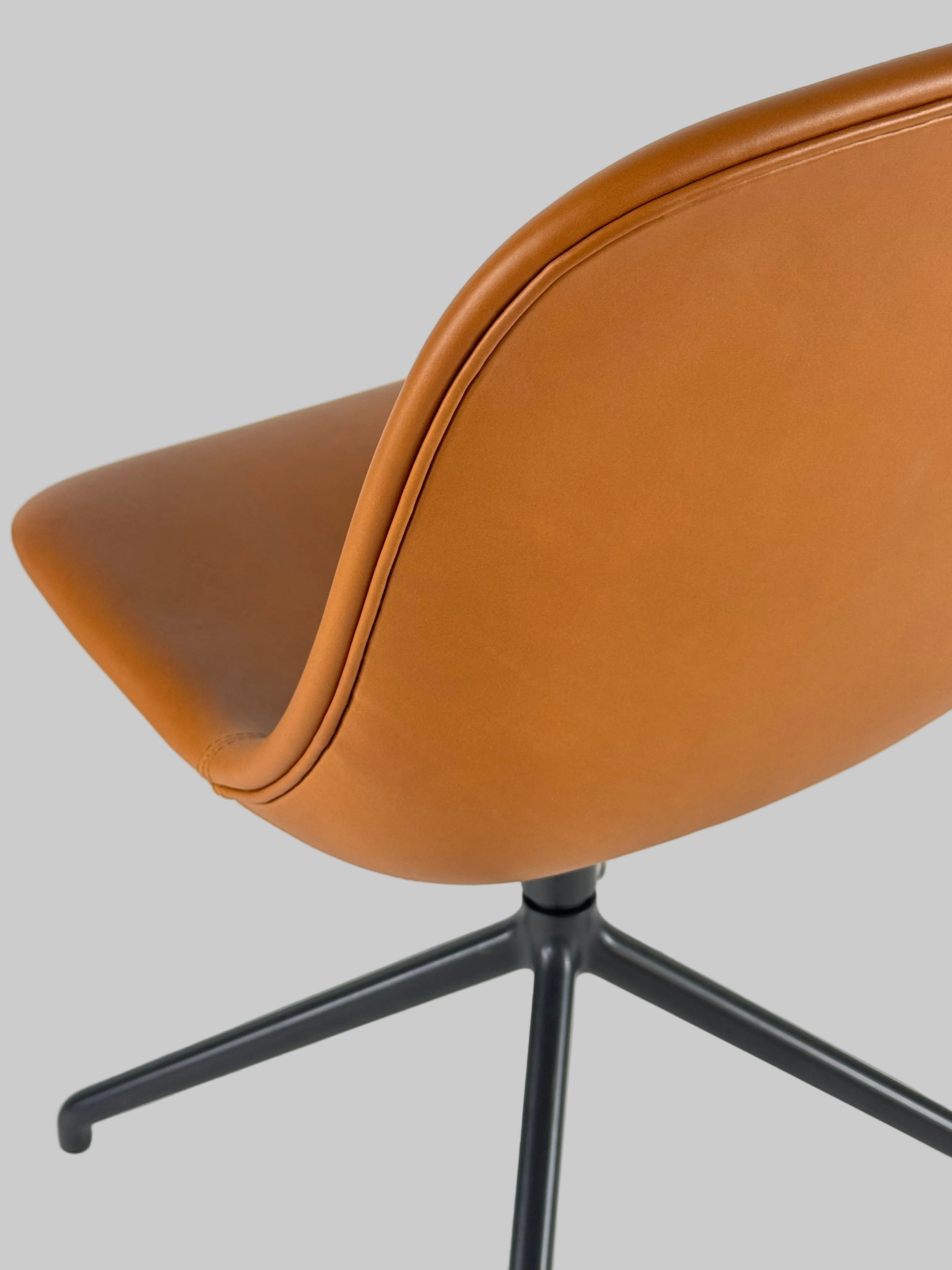 Muuto Fiber Side Chair Stol – Brun Læder