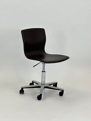 Butterfly swivel fra Magnus Olesen (Brun kunstlæder)