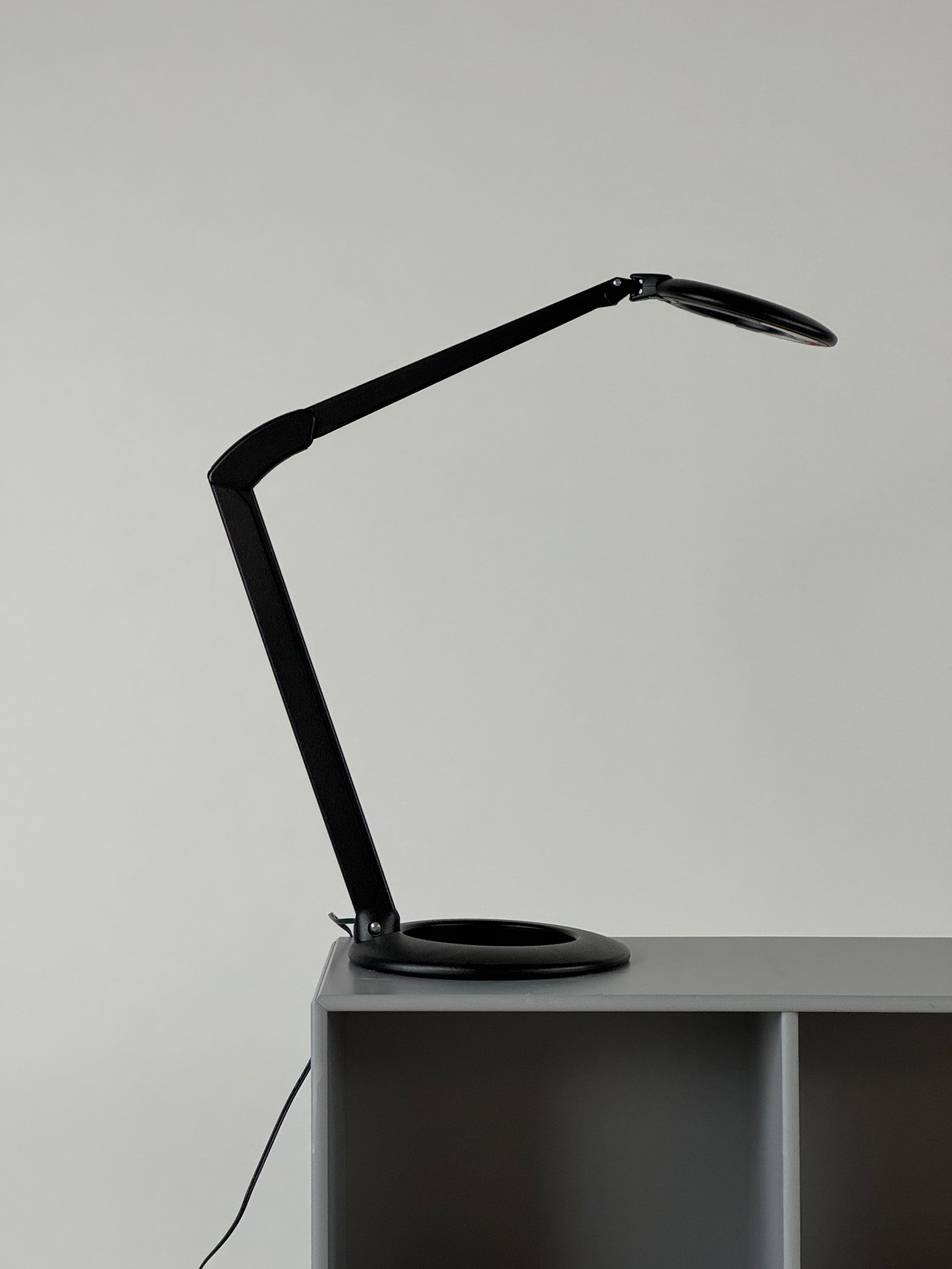 Luxo Ovelo LED Bordlampe – Sort