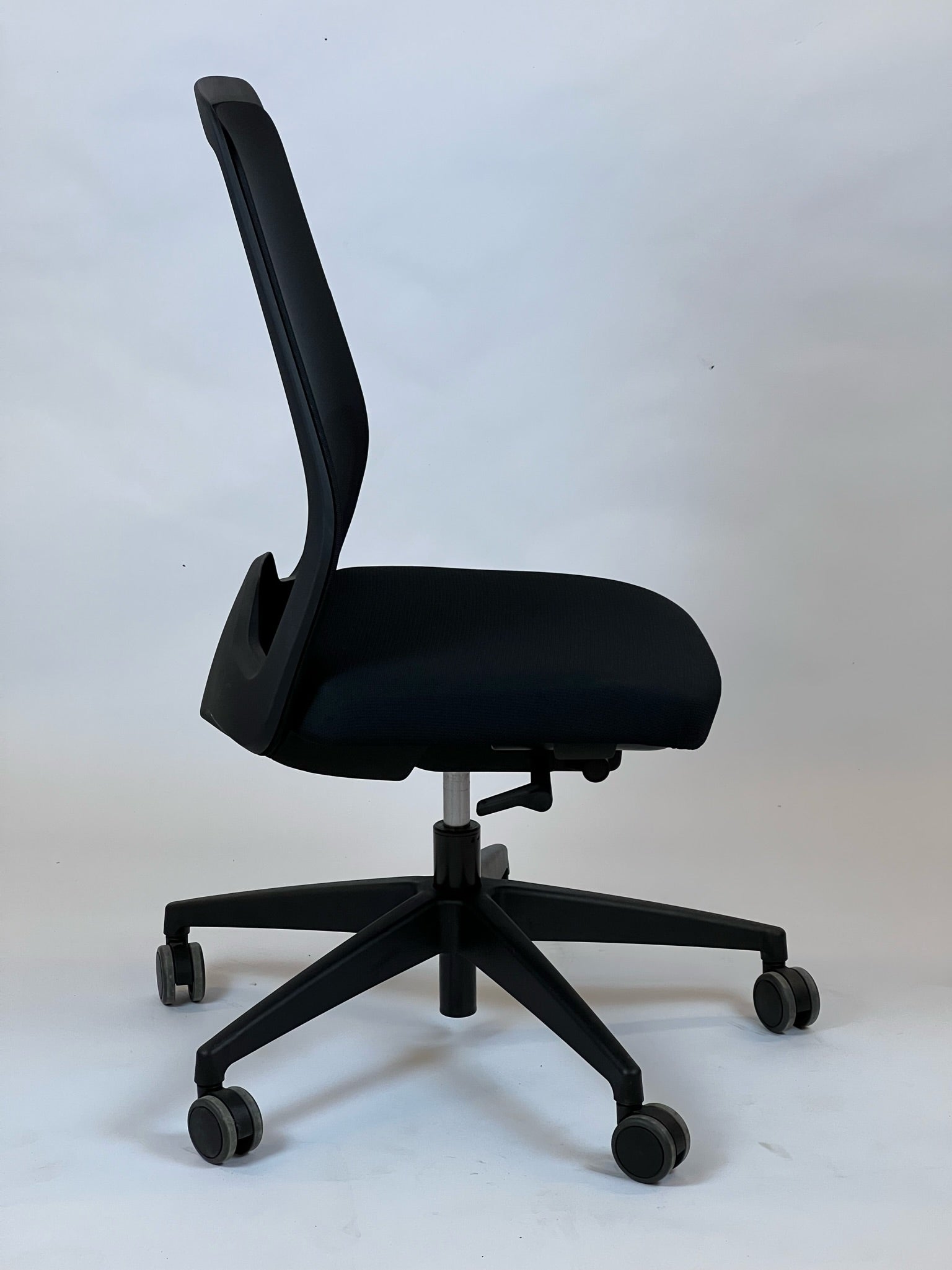Interstuhl Every EV251 Kontorstol – Sort Mesh