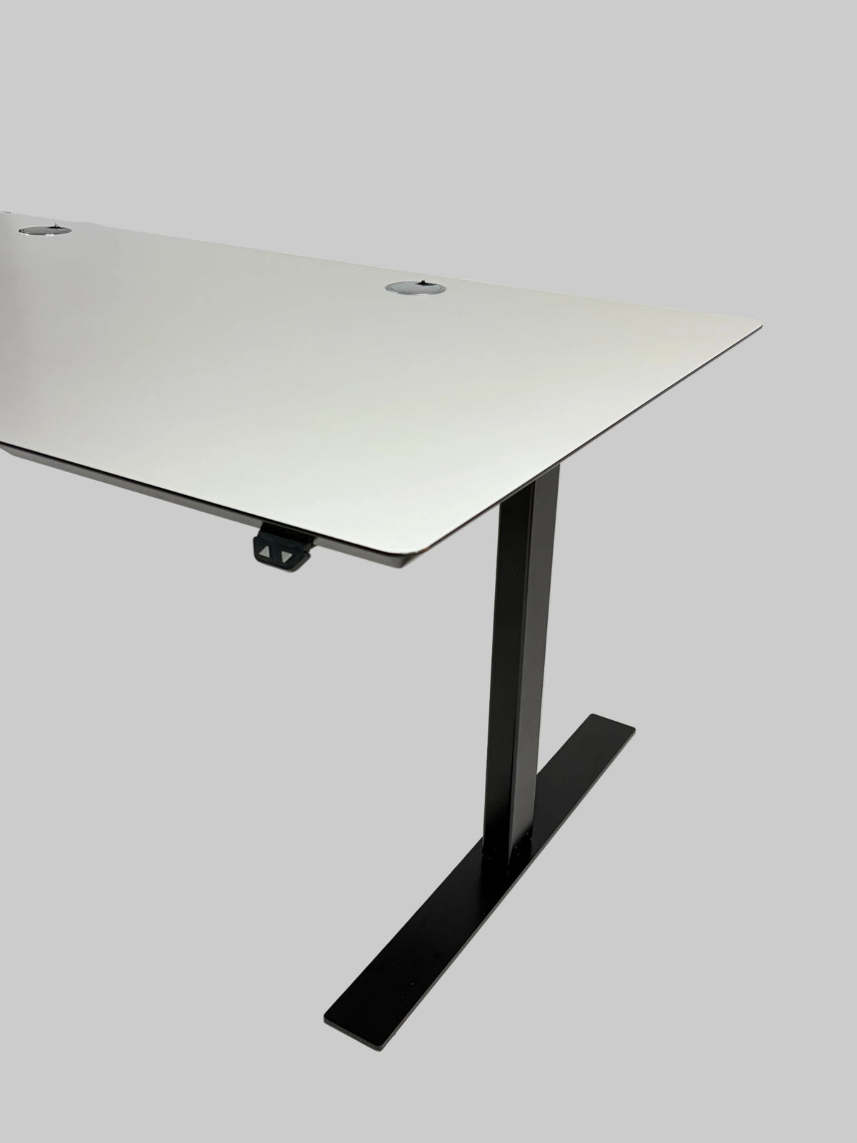 Linak Hæve/sænkebord – Hvid/Sort Stel 180x90
