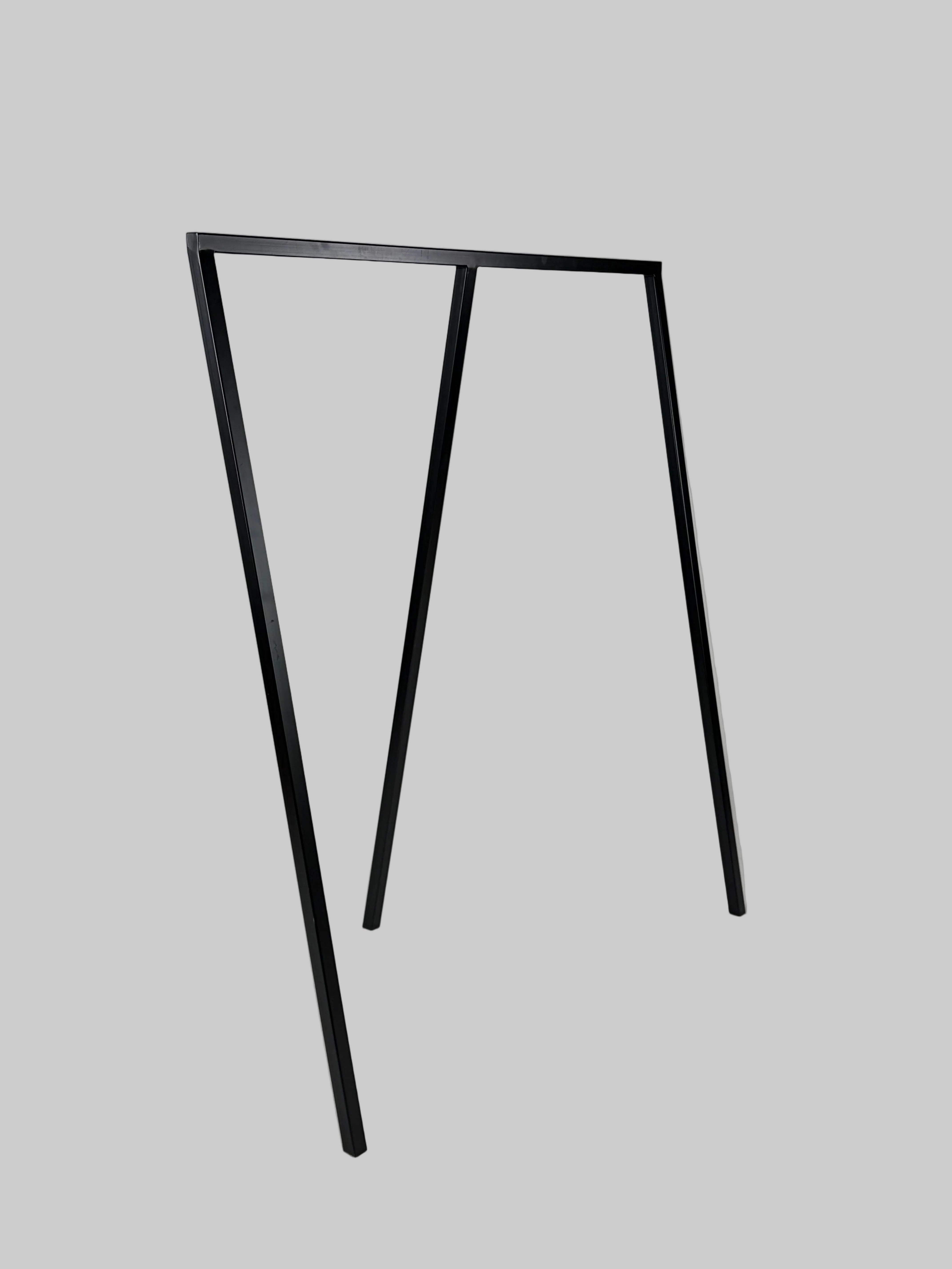 HAY Loop Stand Garderobestativ – Sort B130cm