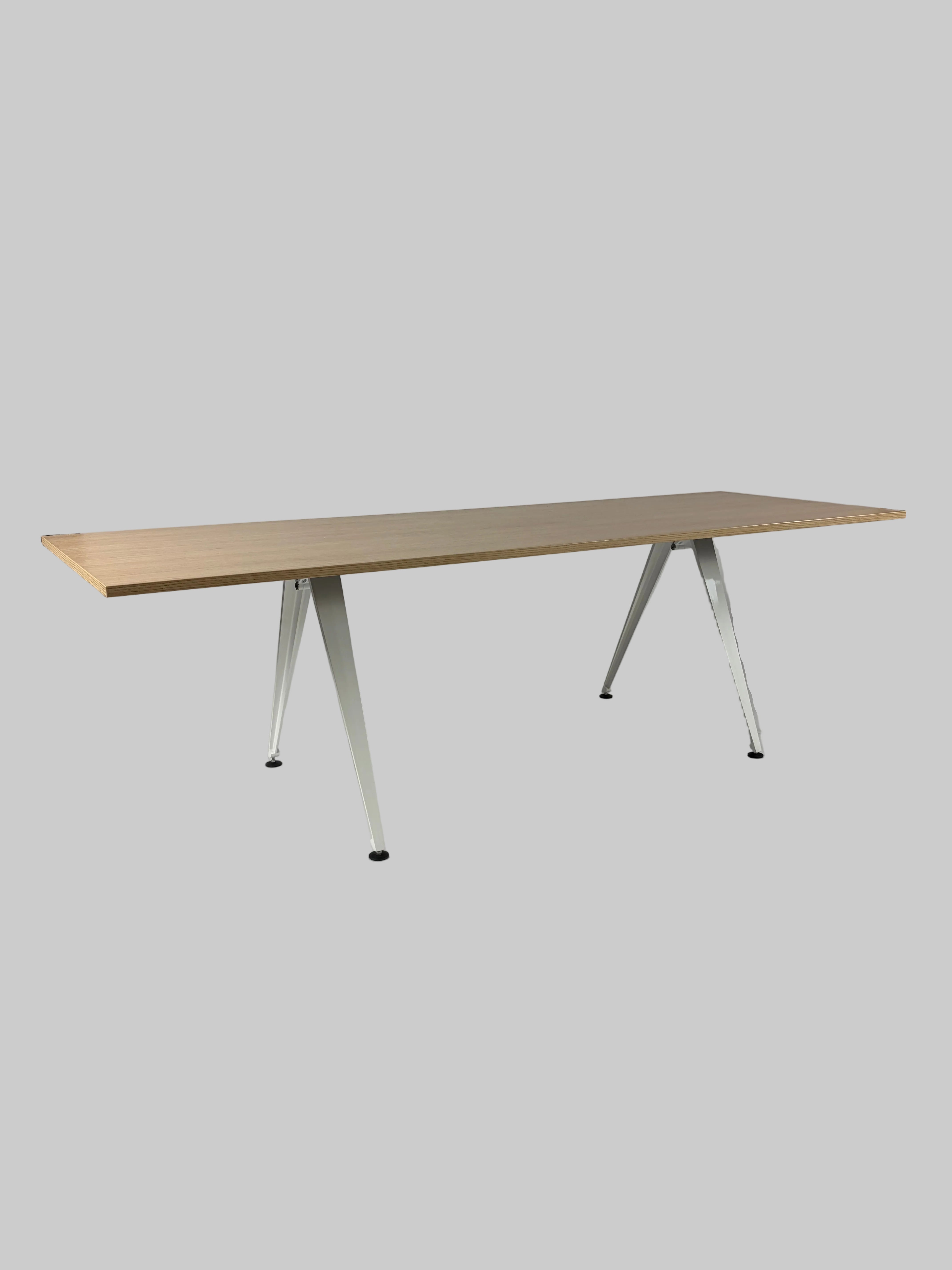Randers + Radius Grip Basic Bord – Natur/Hvidt Stel 240x80cm