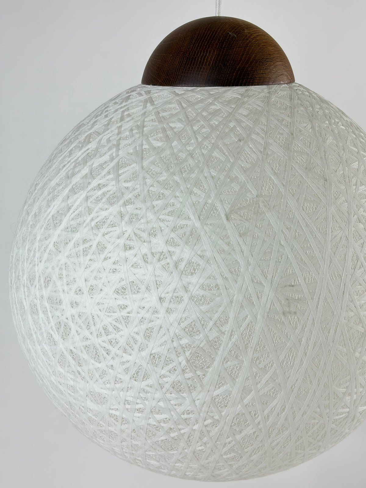 Vasanthi YarnBomb Pendel – Hvid/Natur Ø50