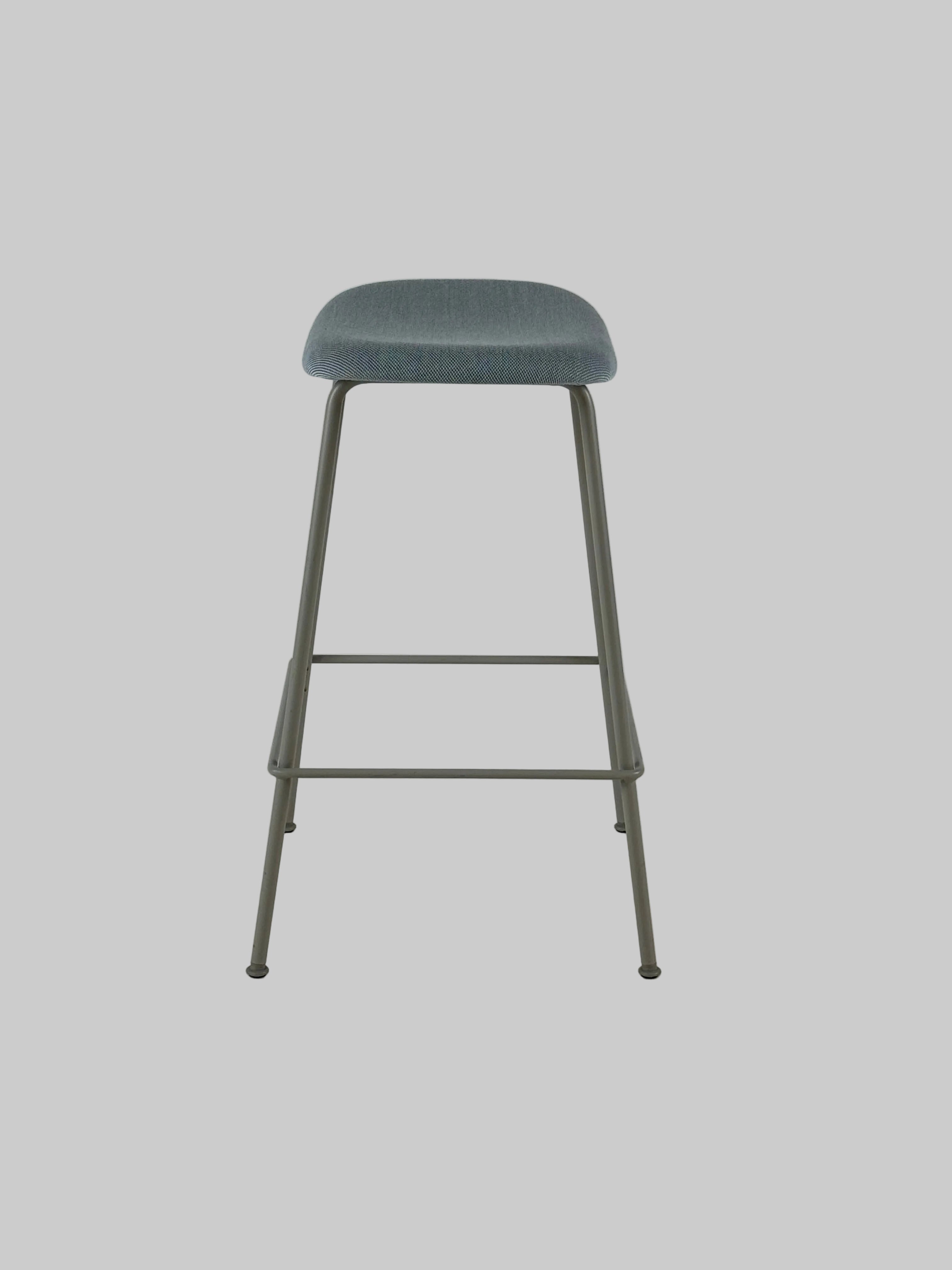 Muuto Fiber Barstol – Blå/Gråt Stel SH 67cm