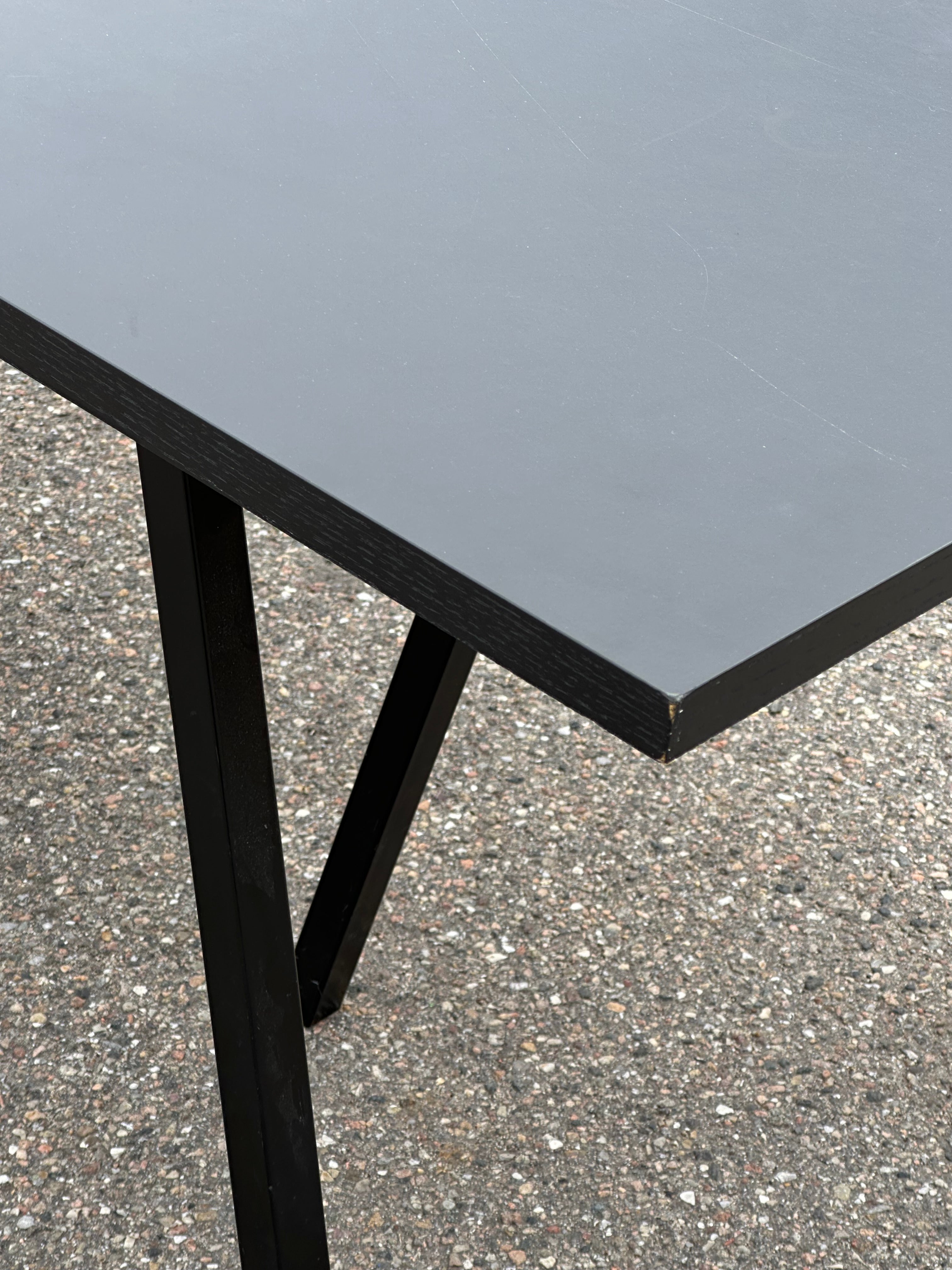 HAY Loop Table