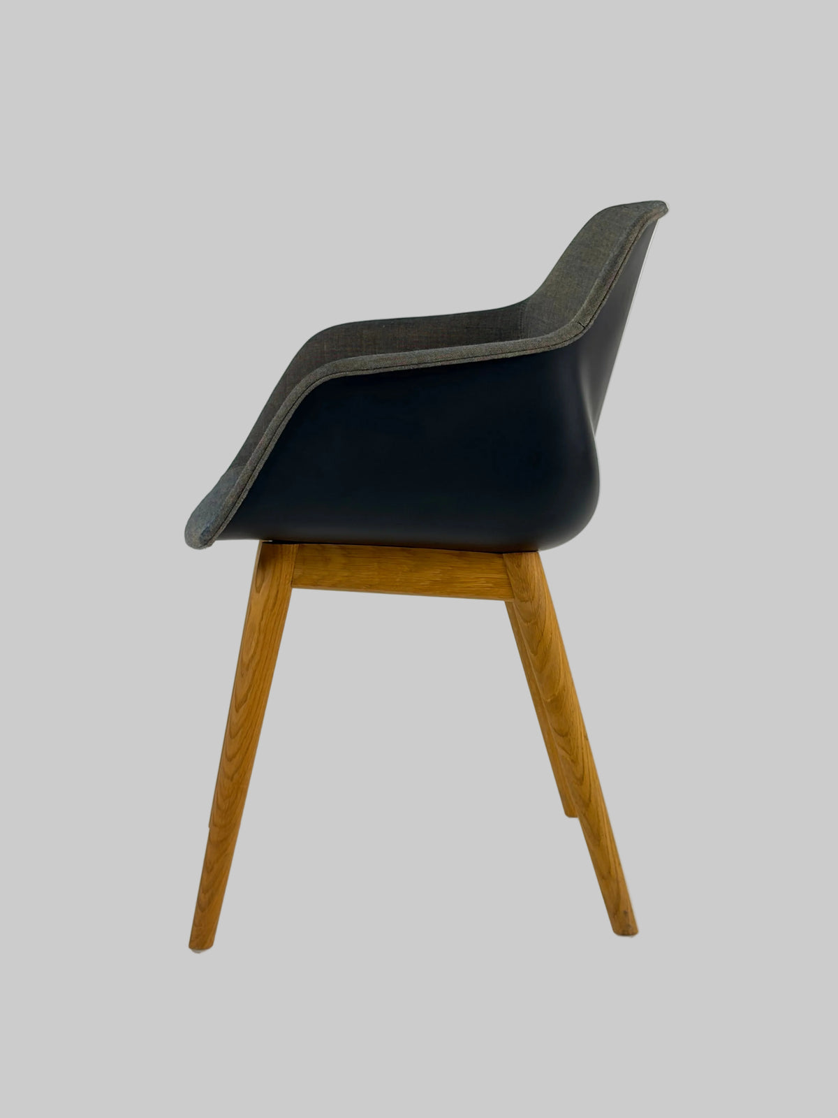 Four Design FourMe 44 Stol – Grå/Sort/Eg Stel