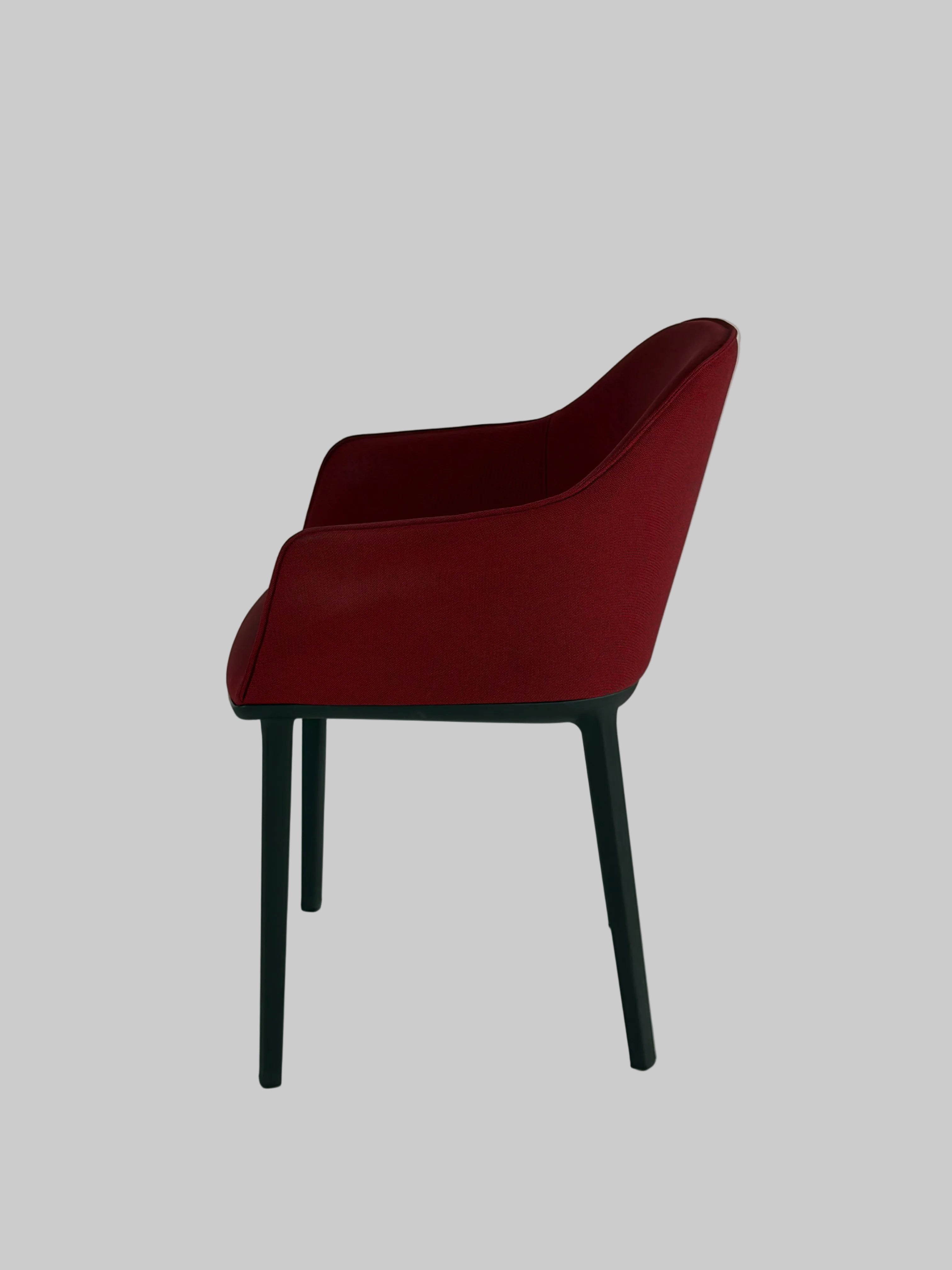 Vitra Softshell Stol – Rød/Sort Stel