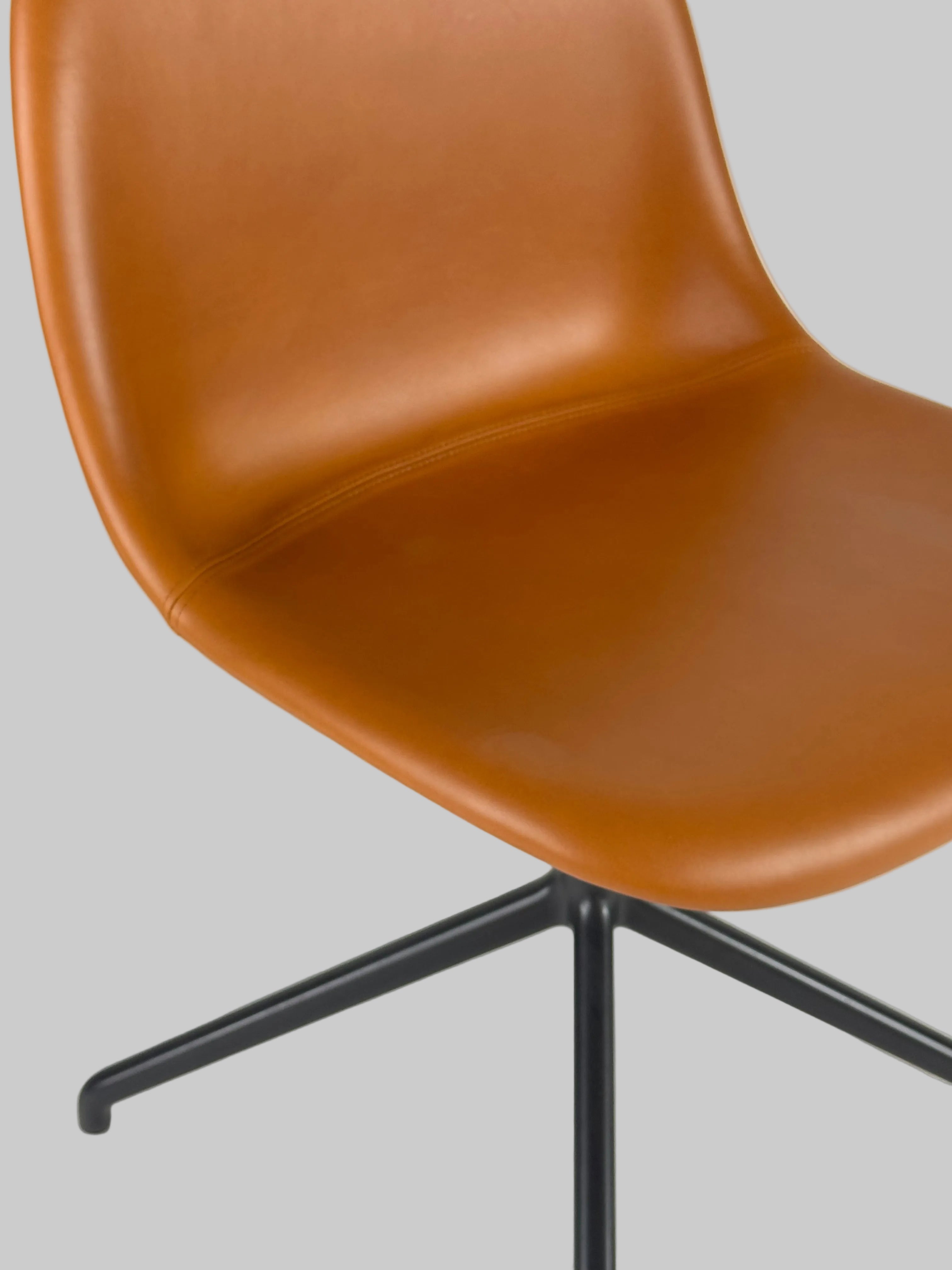Muuto Fiber Side Chair Stol – Brun Læder