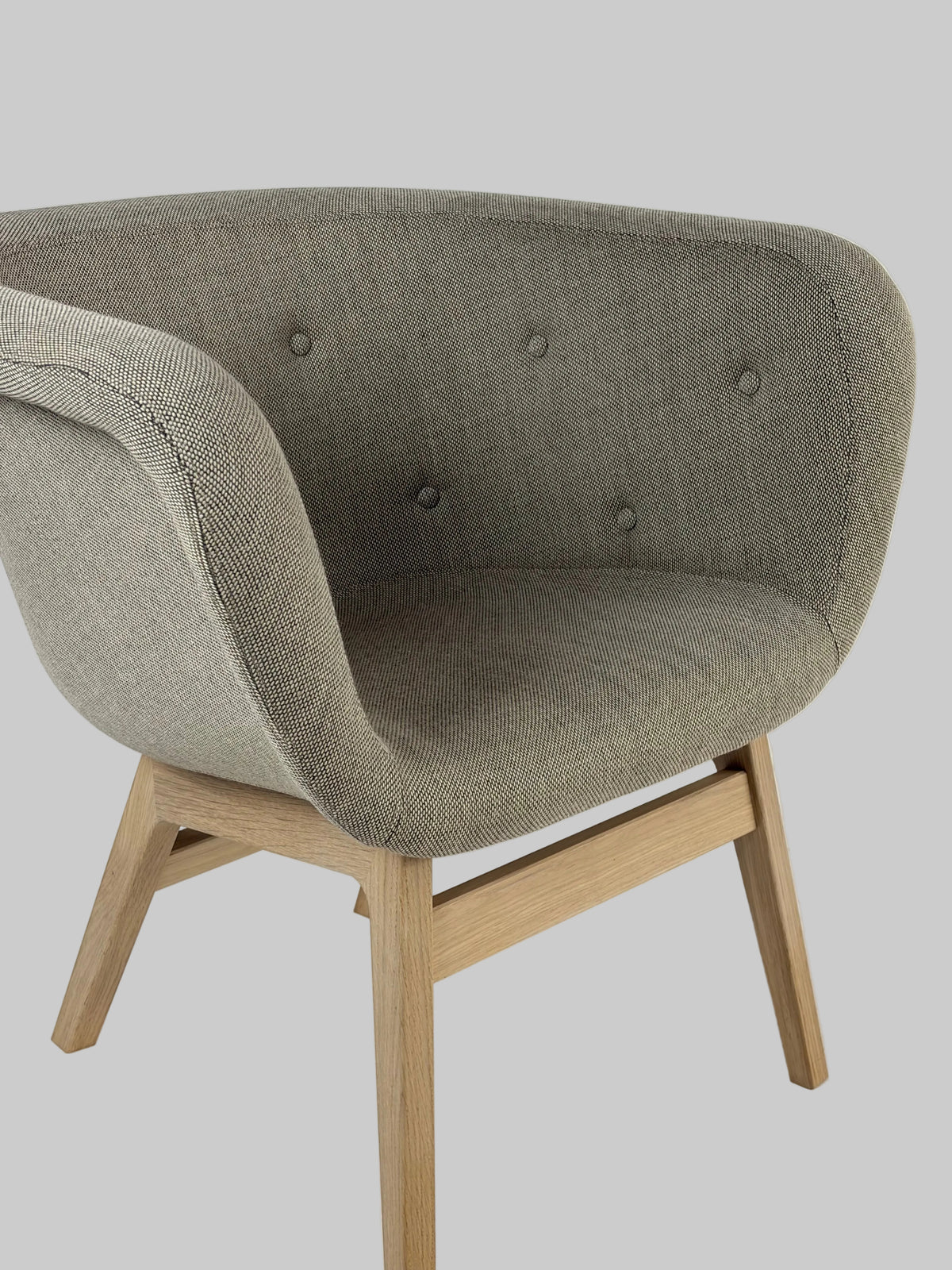+HALLE Chester Loungestol – Beige/Eg Stel