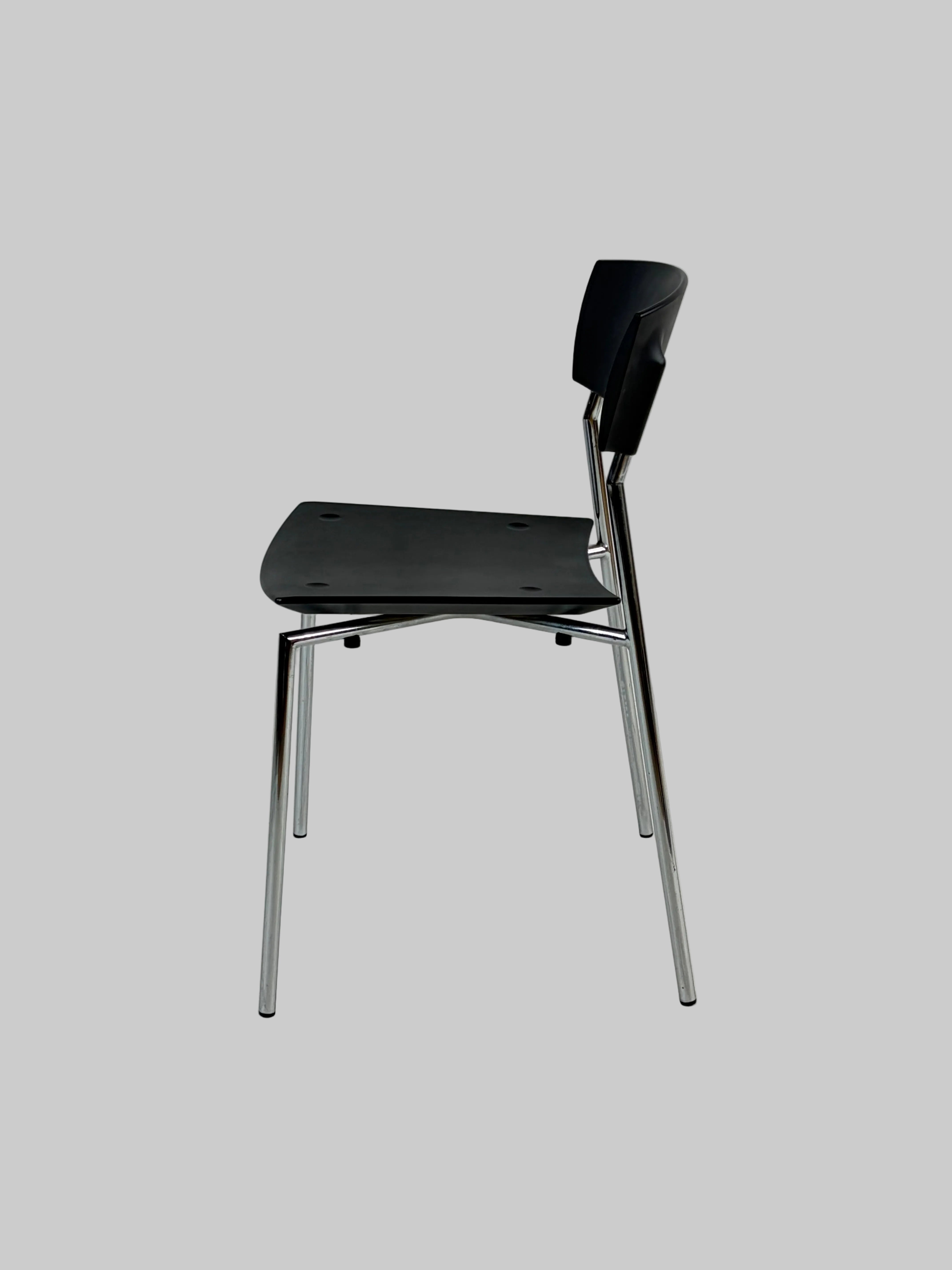 Randers+Radius Pure Stol – Sort/Krom