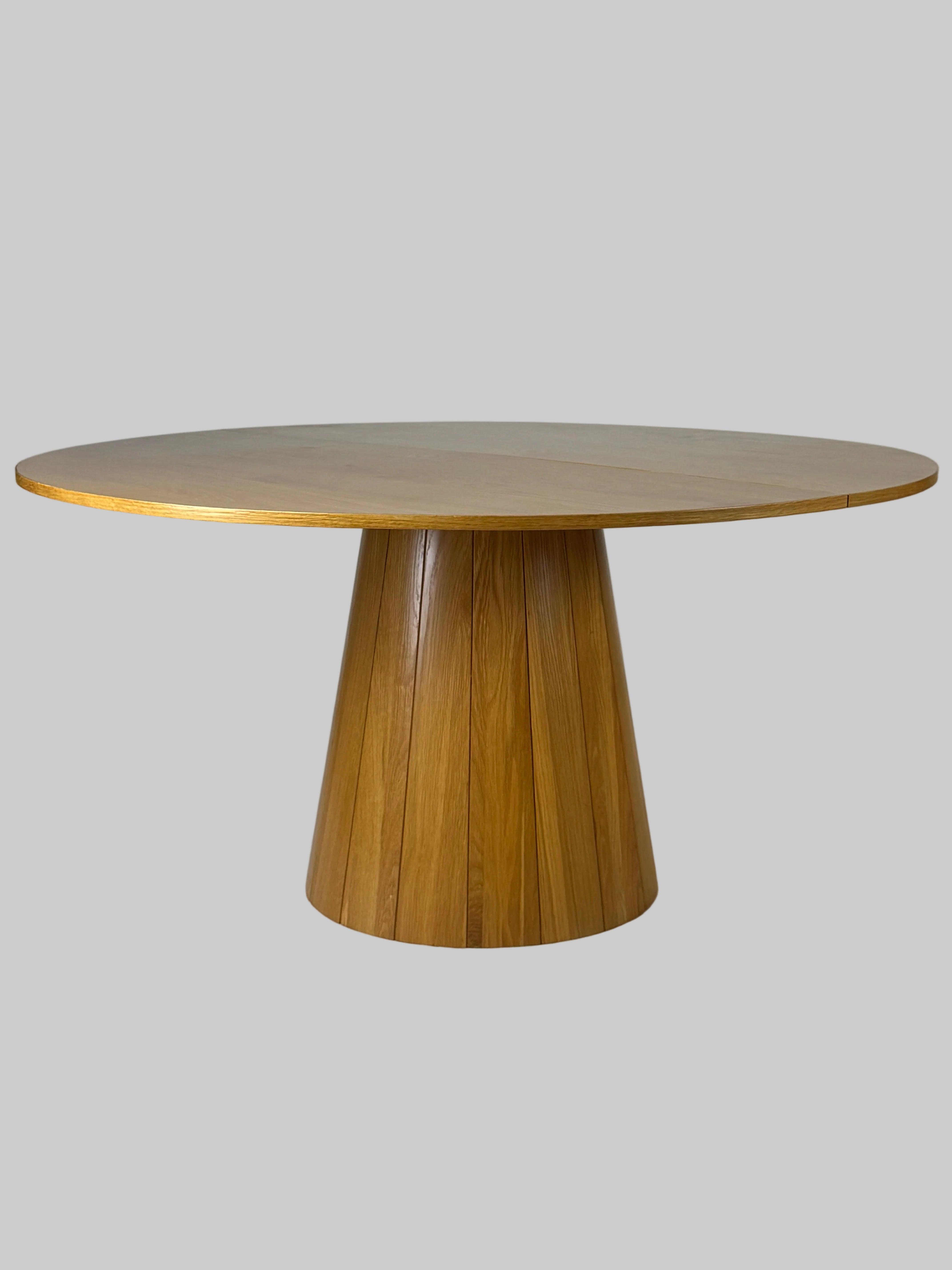 Rundt Bord – Eg Ø150 cm