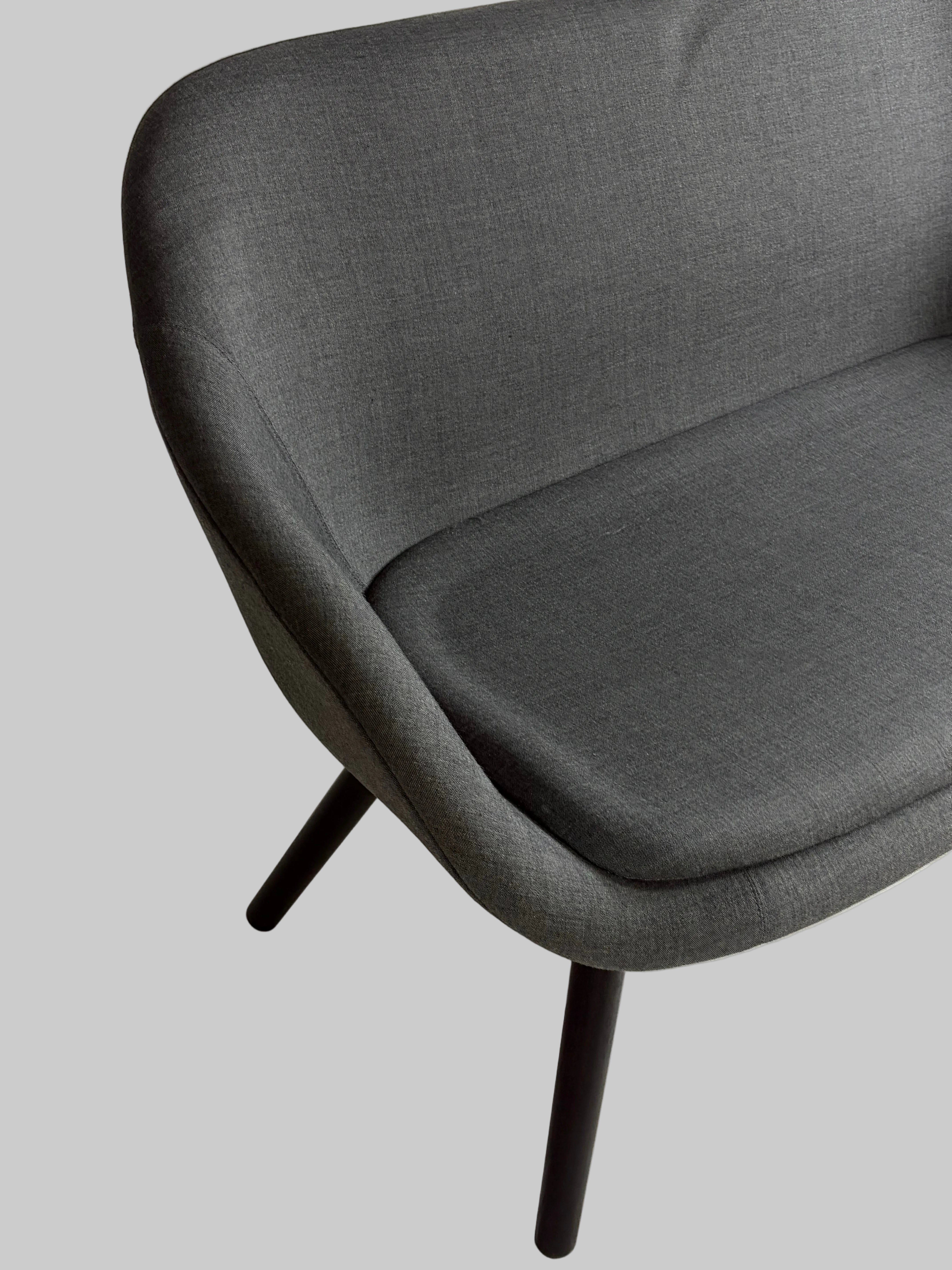 HAY AAL Sofa – Grå/Sort Stel