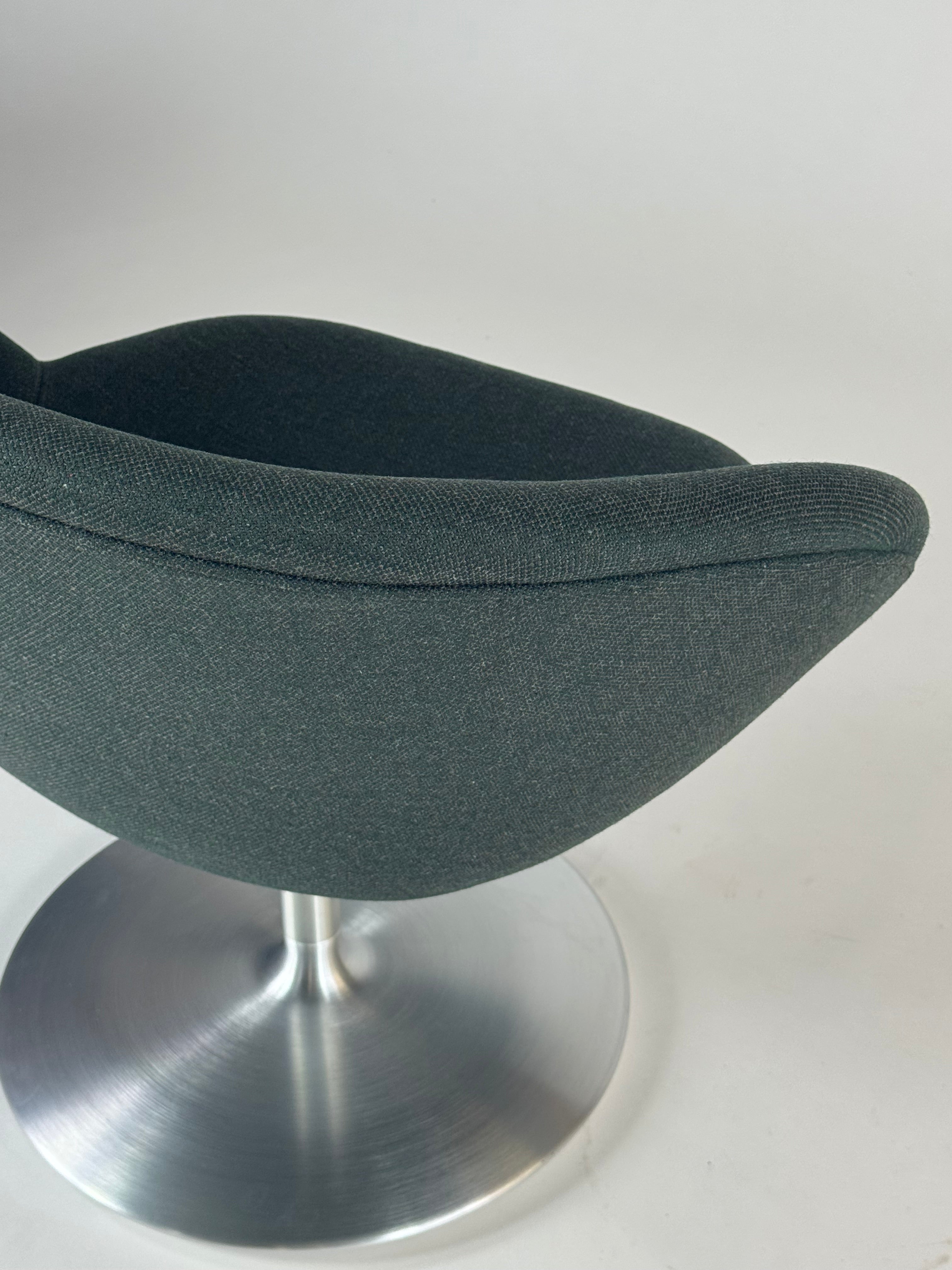 +Halle | Capri Swivel Loungestol (Grøn)