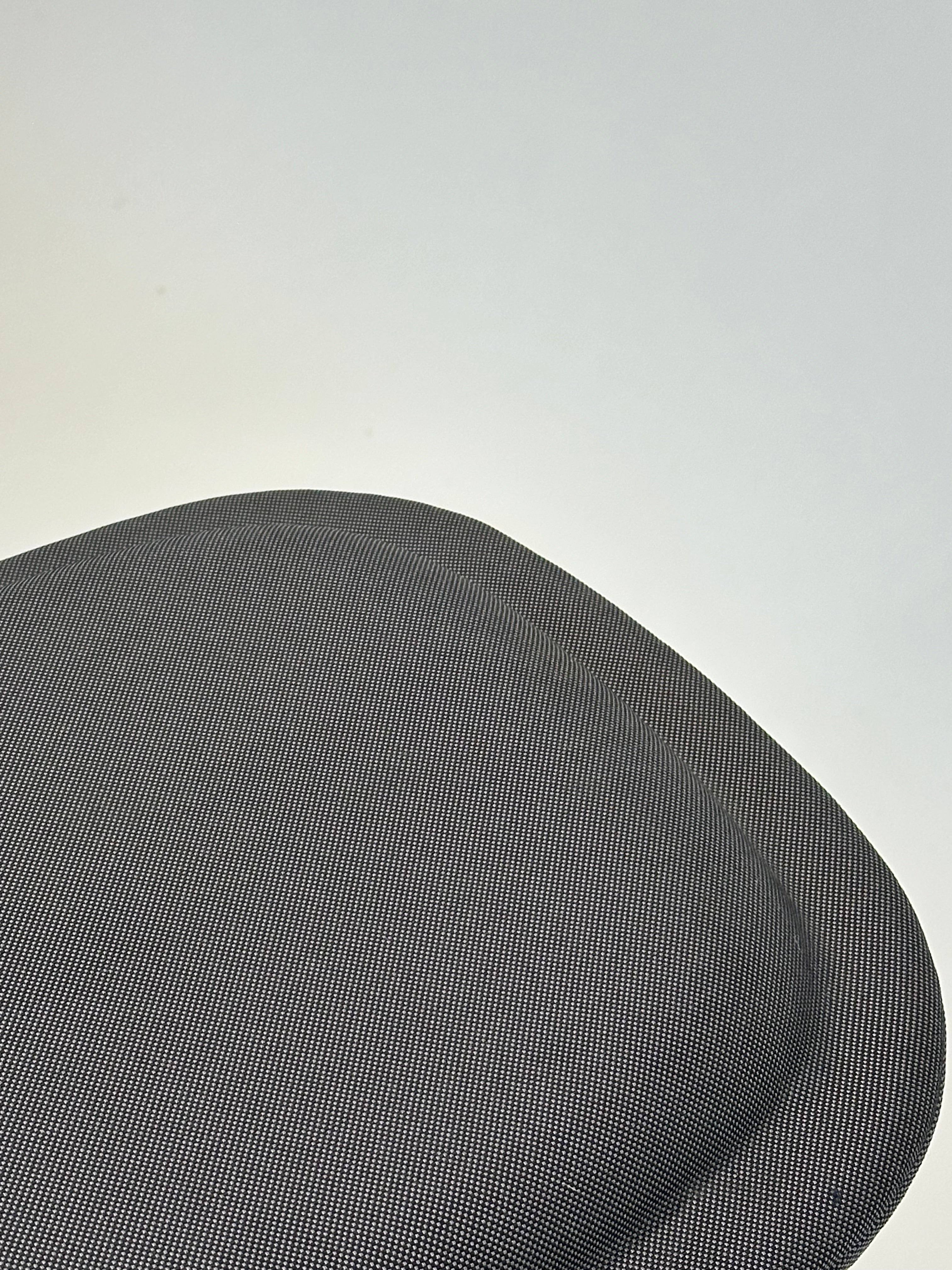 Hi Pad Barstol - Cappellini (Mørkegrå)