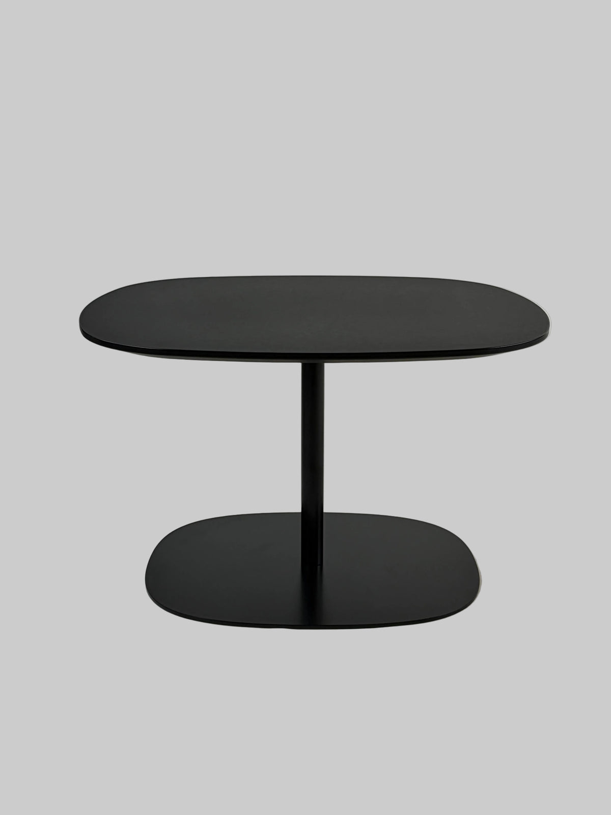 Skandiform Matsumoto Sofabord – Sort 77x67xH48cm