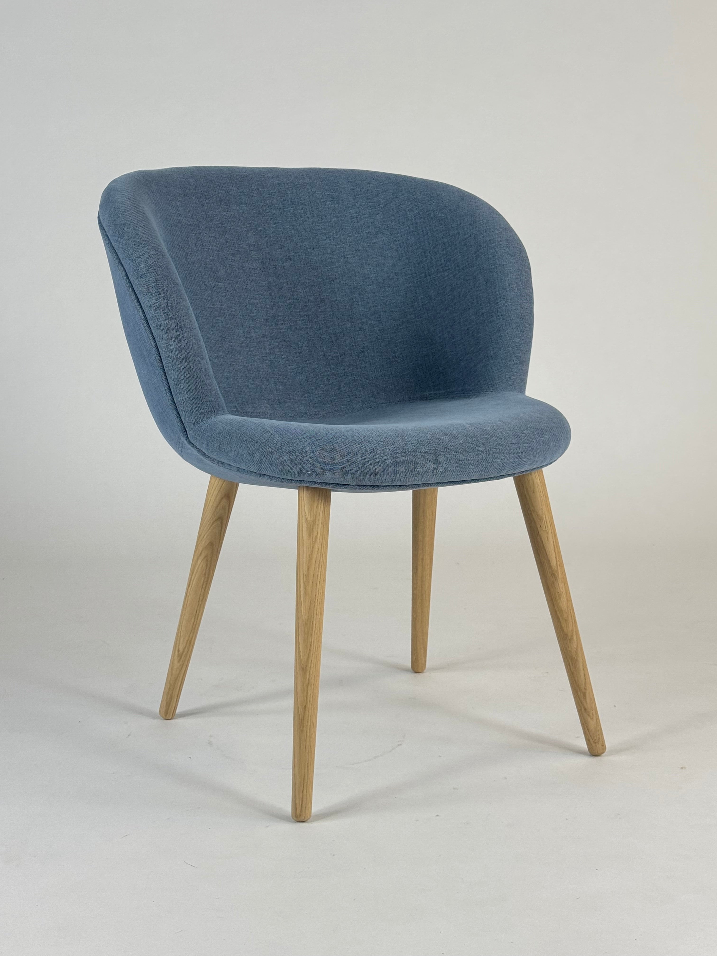 +Halle | Capri Multi Stol