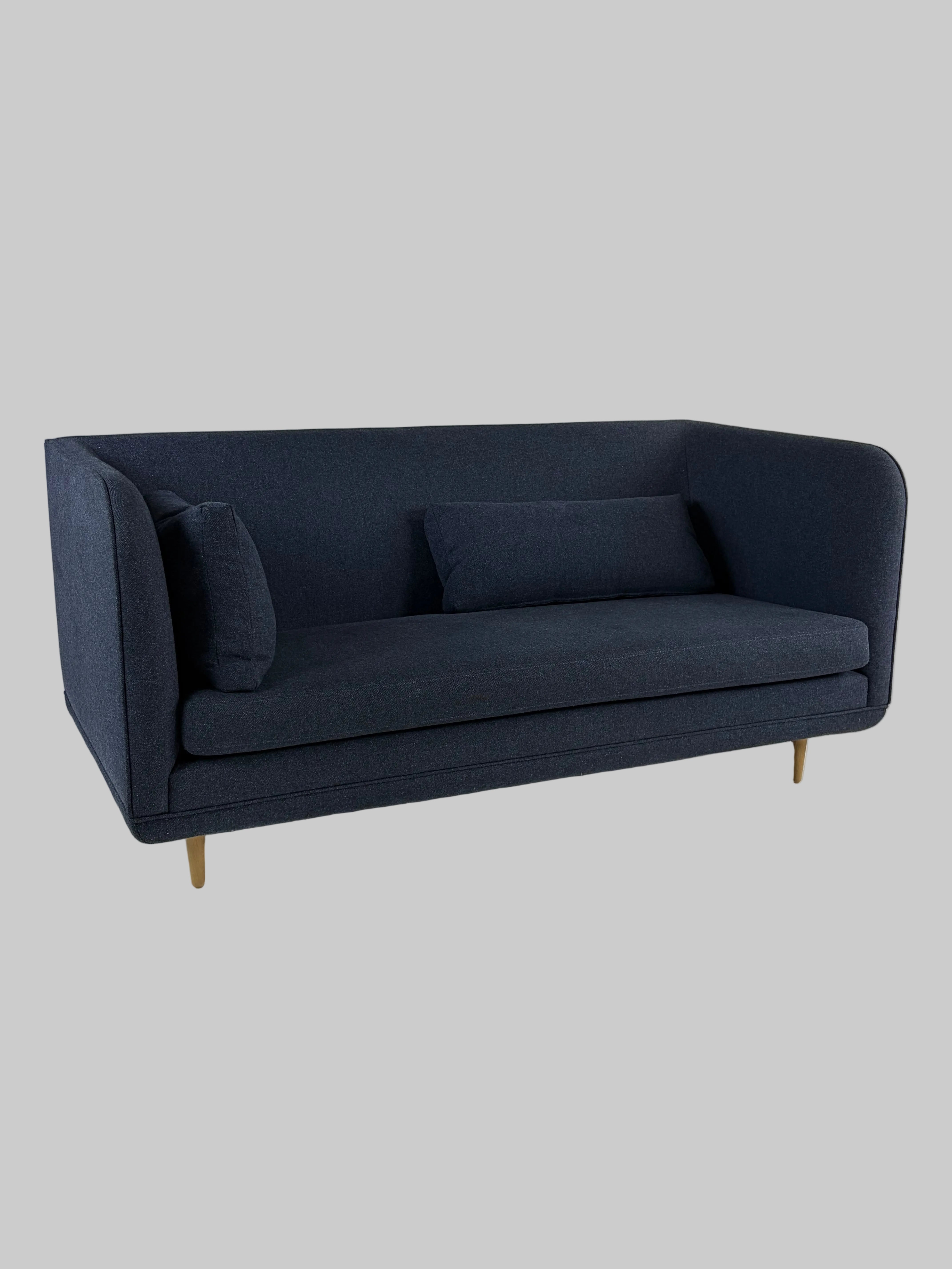Won Room Sofa – Mørkeblå