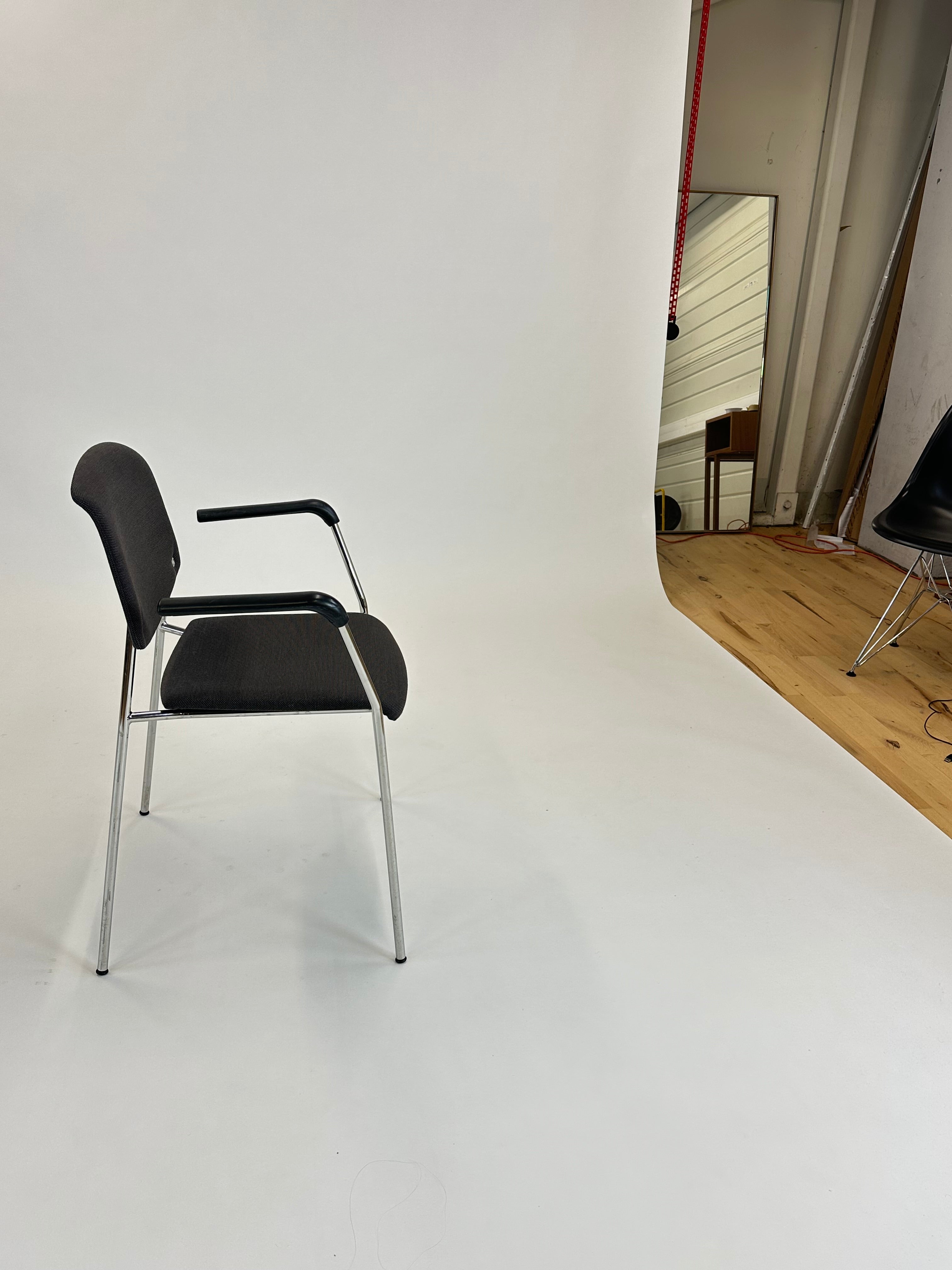 Pause Chair Fra Magnus Olesen (Mørkegrå)