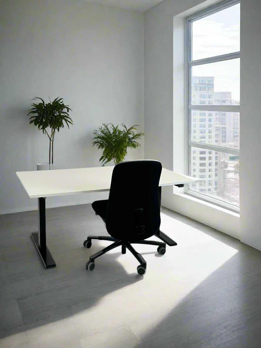 Hæve/sænkebord 140x80 (m. flex) - Linak