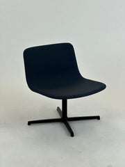 Fredericia Furniture Pato Swivel Lounge Chair (Navy blå)