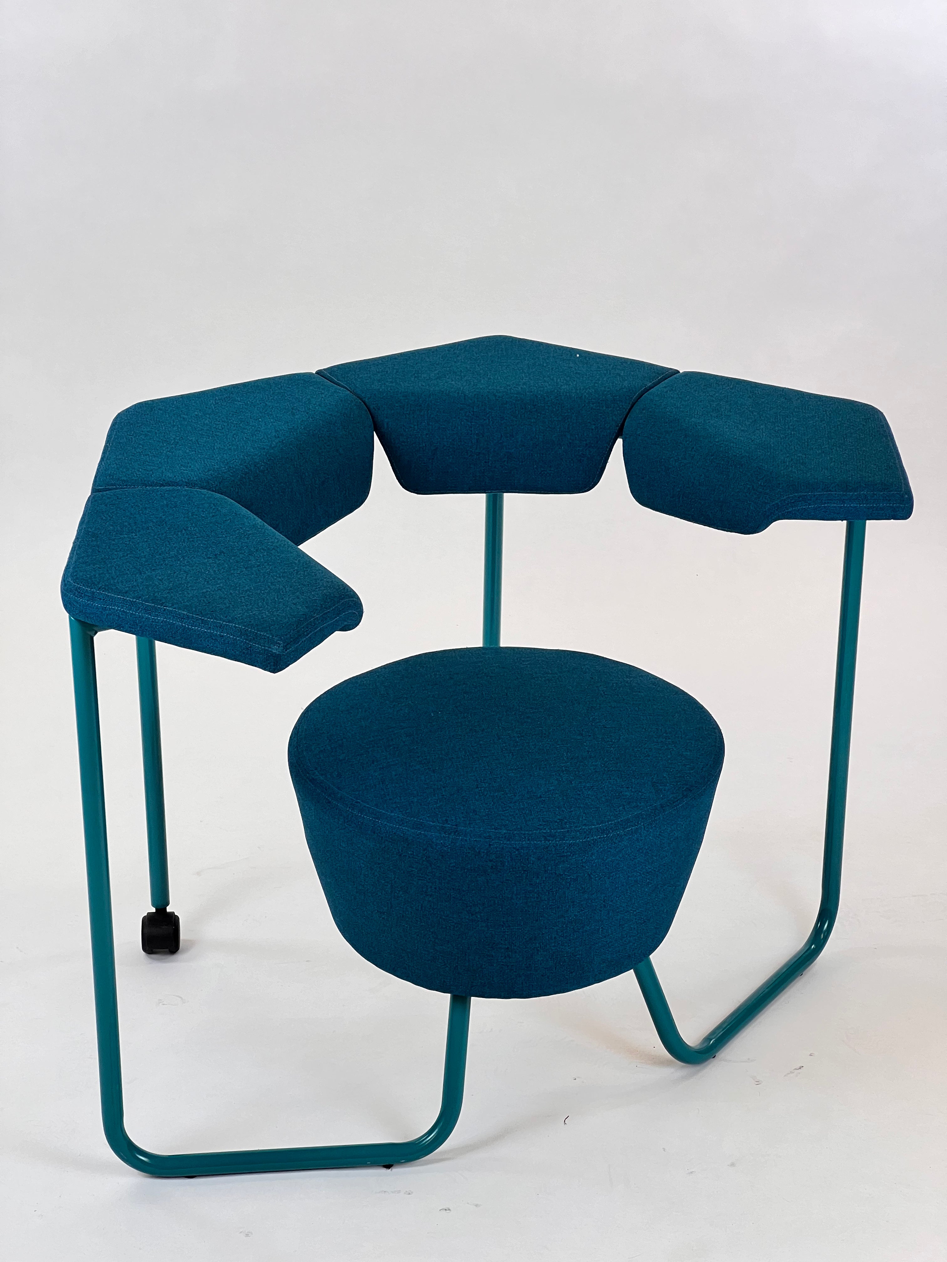 FLOAT | Upholstered Ergonomic Group Task Chair