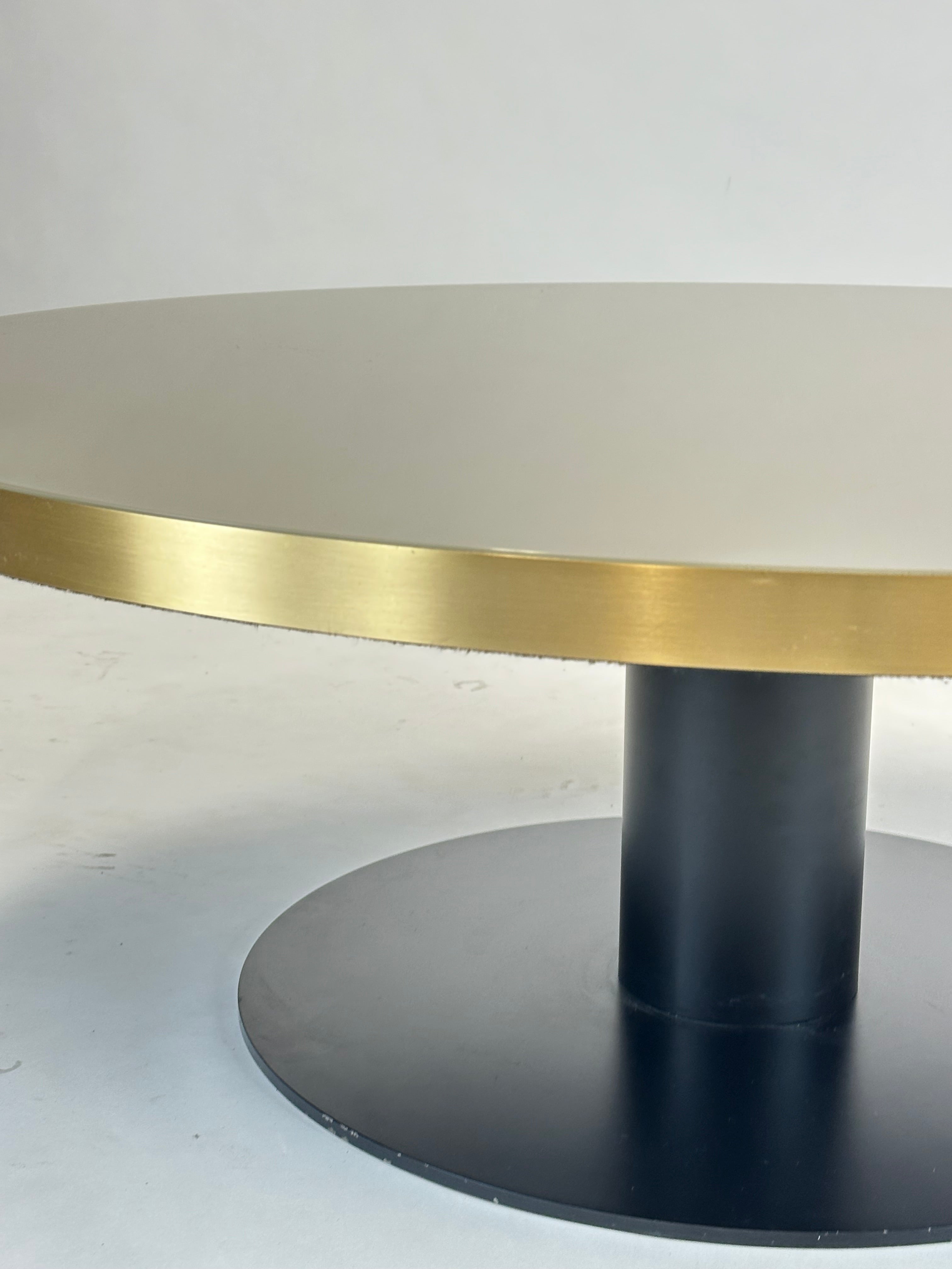 GUBI | 2.0 Coffee Table (Beige)