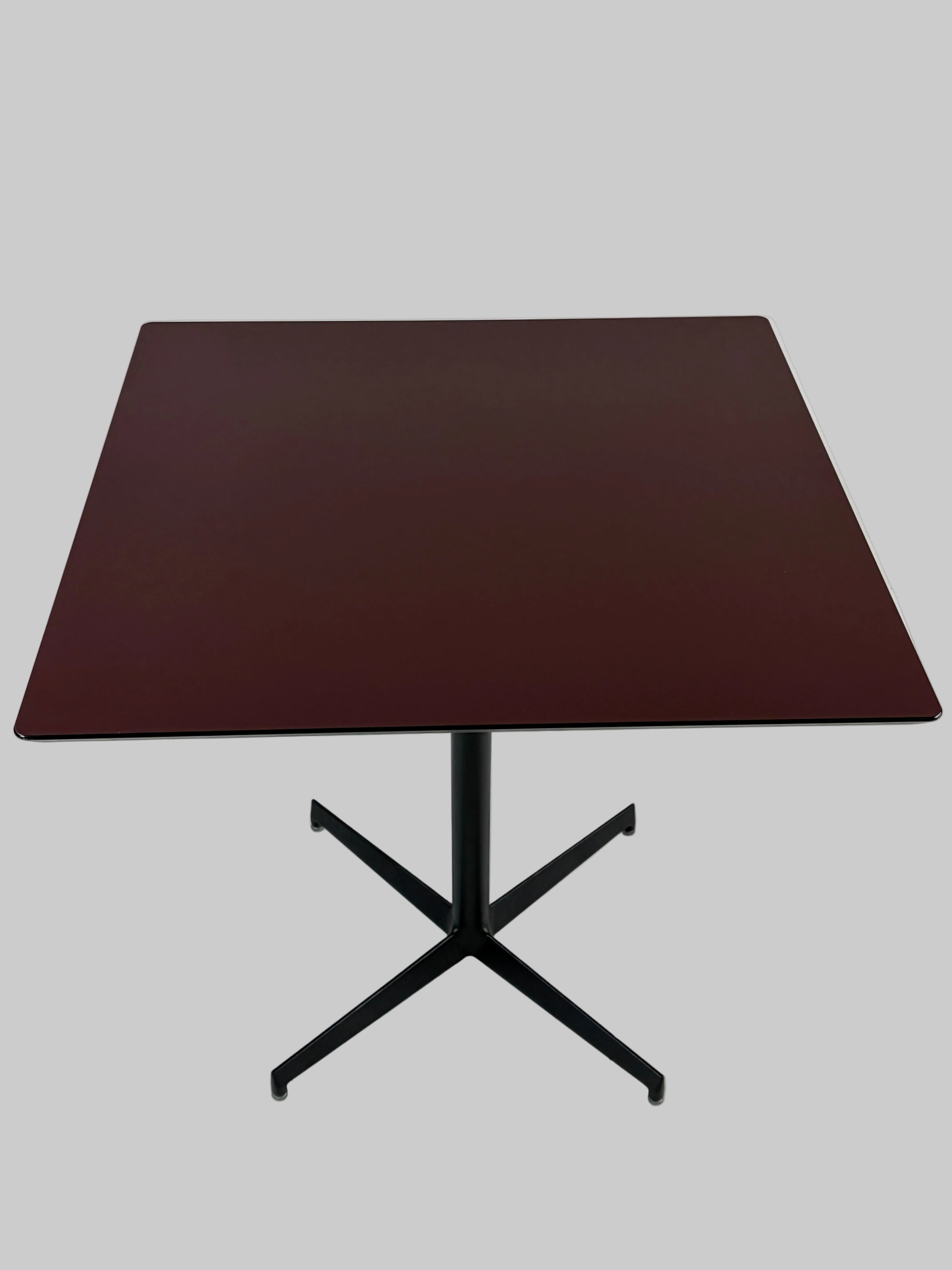 Pedrali Laja Bord – Bordeaux/Sort Stel 80x80xH75