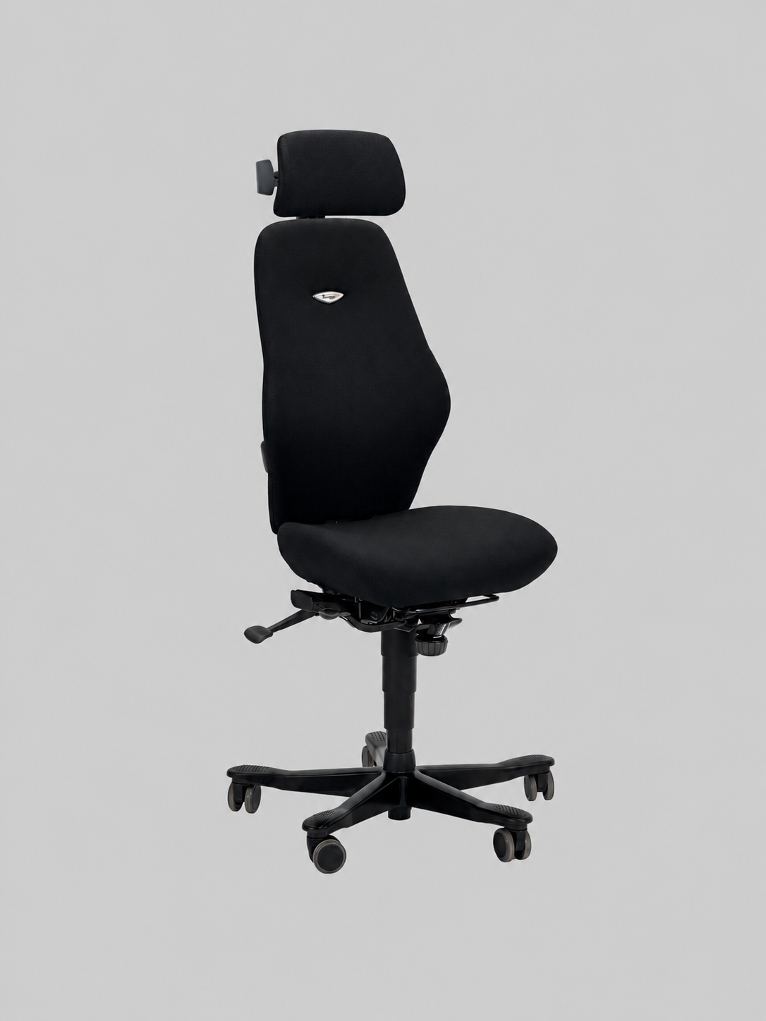 Kinnarps Free Float 6770 Kontorstol m. nakkestøtte – Sort