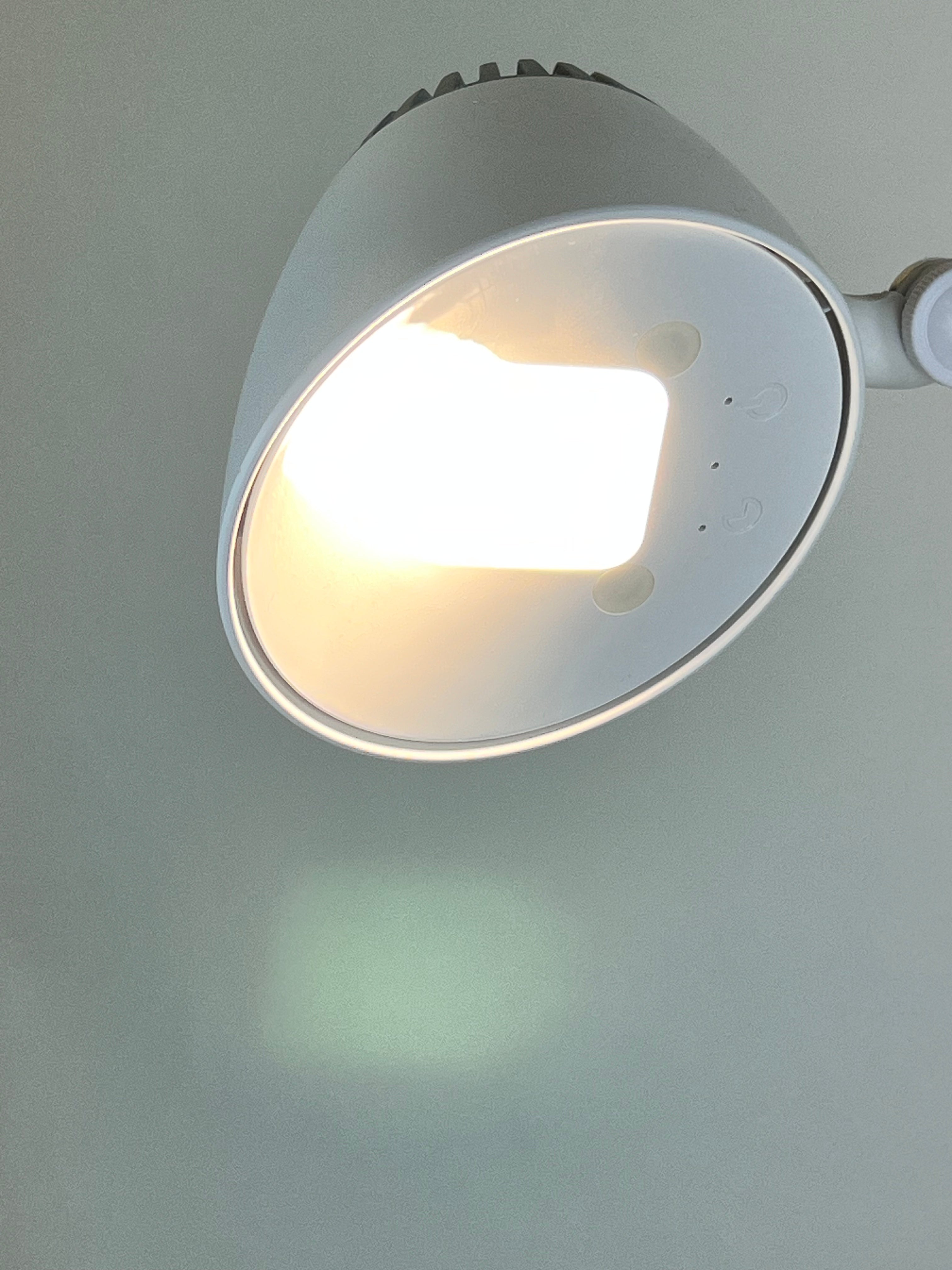 Matting Bordlampe LED hvid