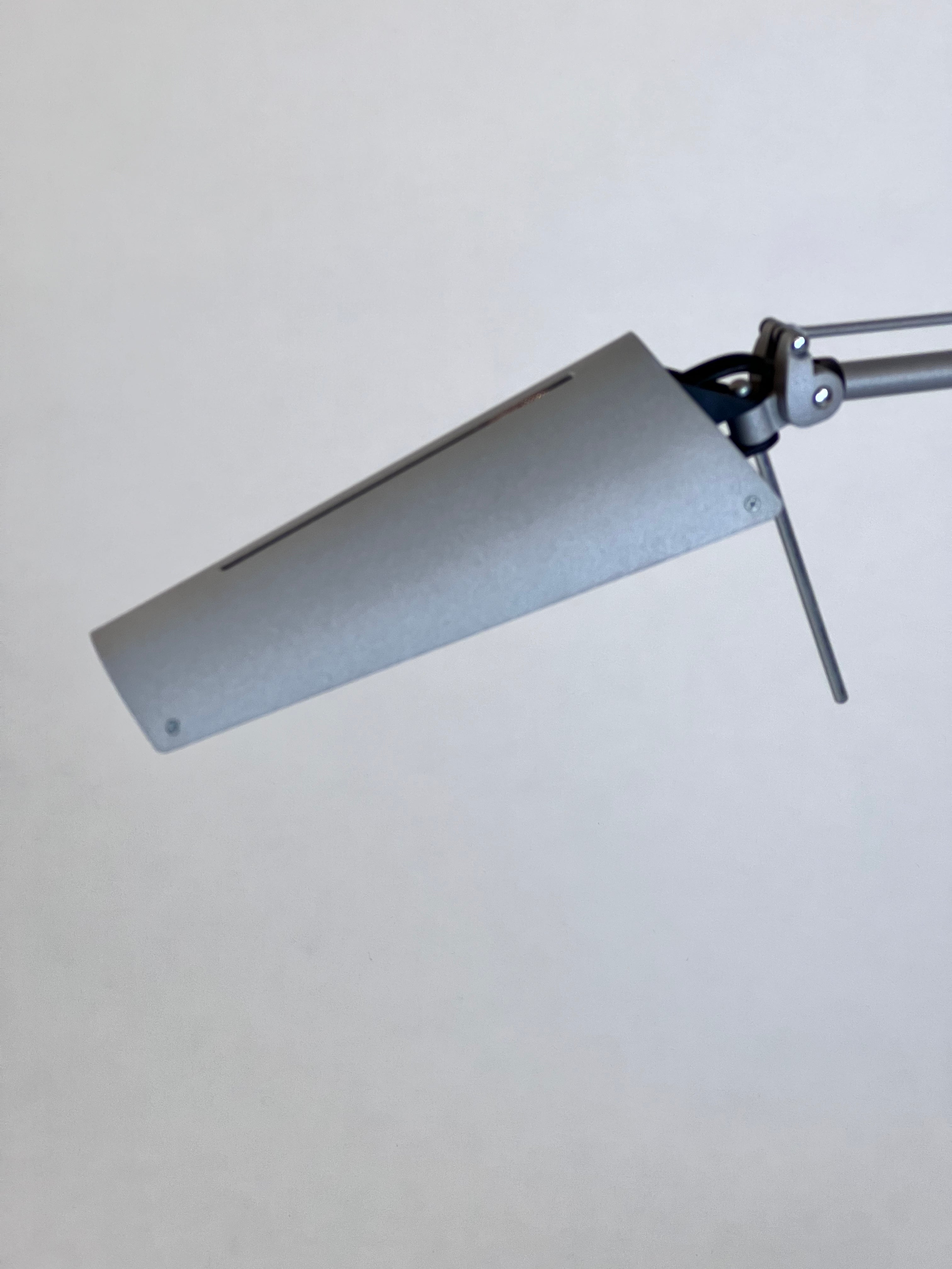 Luxo Air bordlampe - Halogen - grå