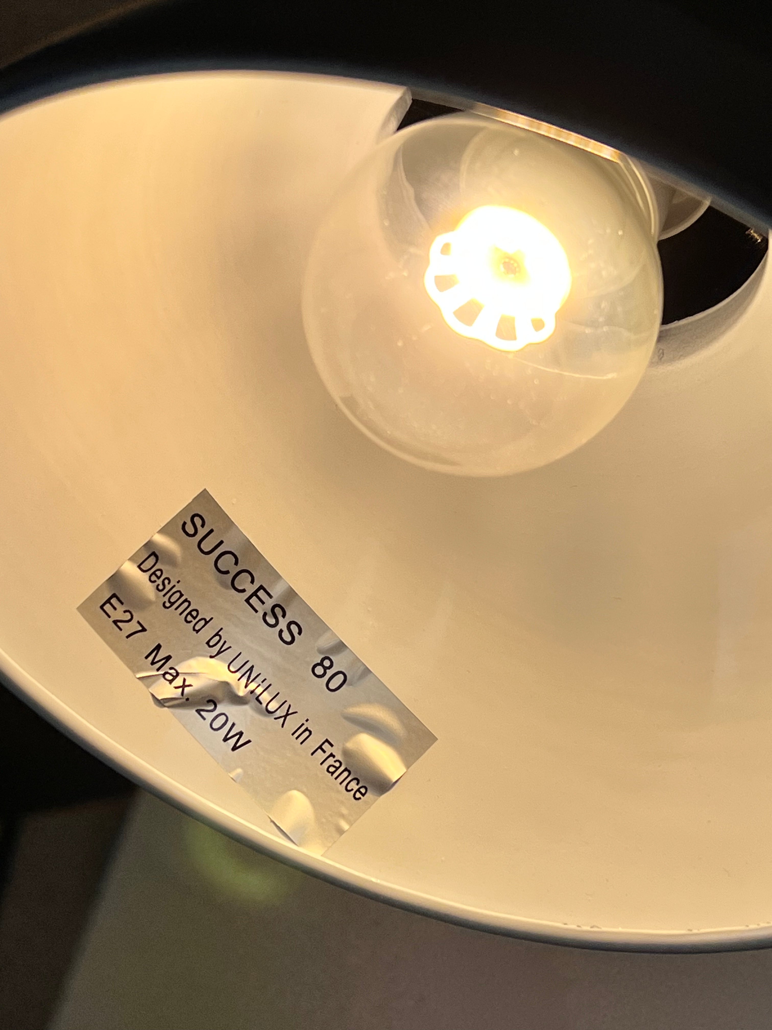 Unilux Succes 80 Bordlampe Sort