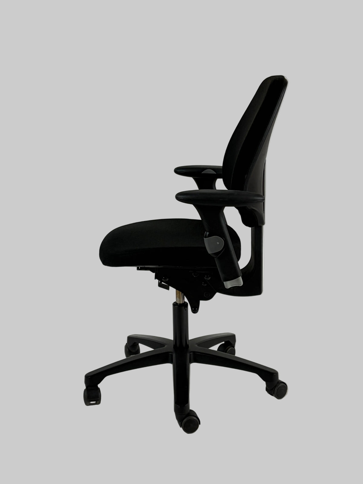 RH Activ 220 Kontorstol – Sort