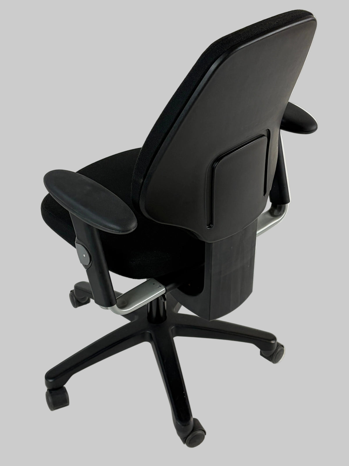RH Activ 220 Kontorstol – Sort