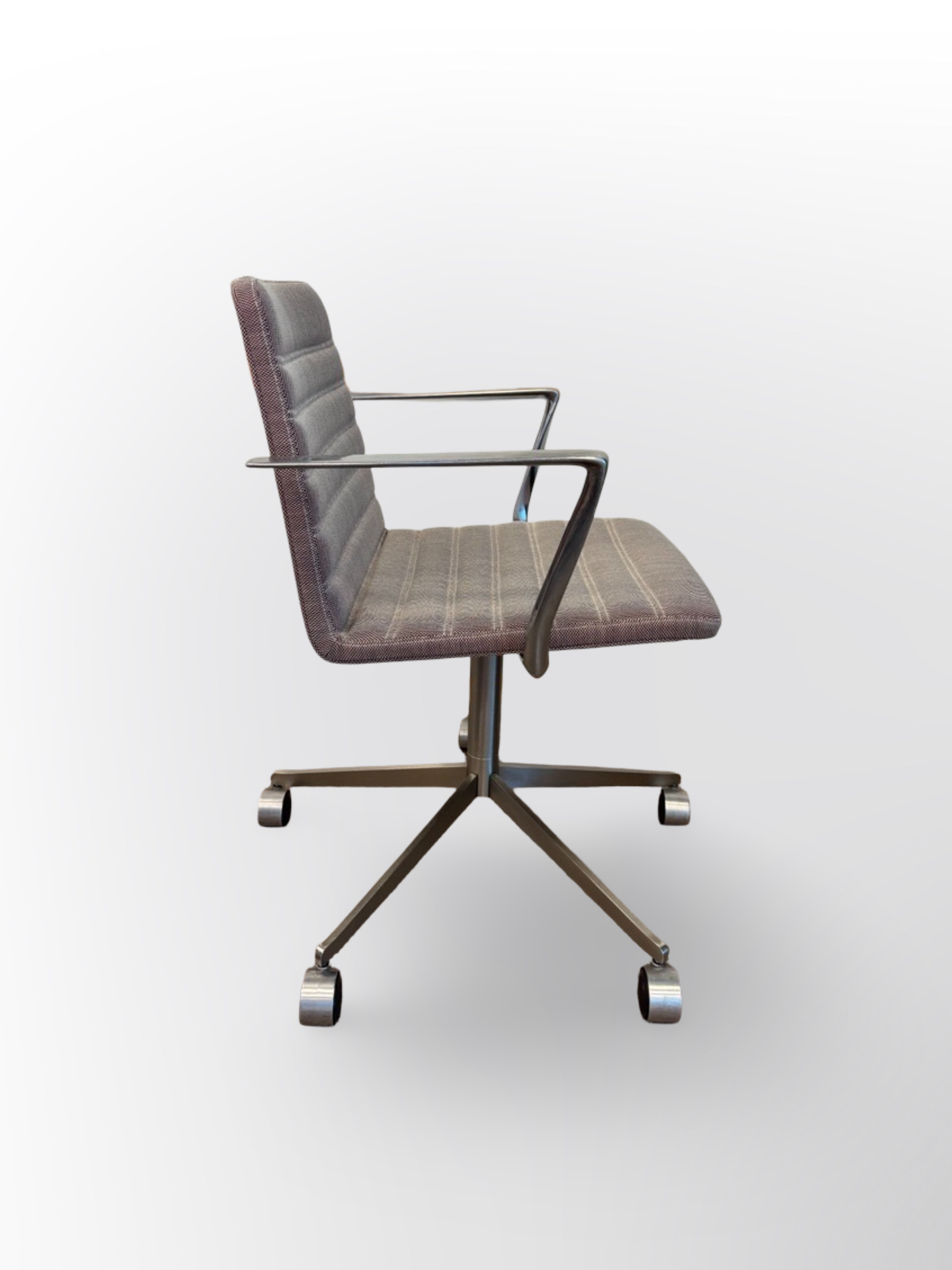 Paustian | Spinal Chair 44 m. Hjul (Brun)
